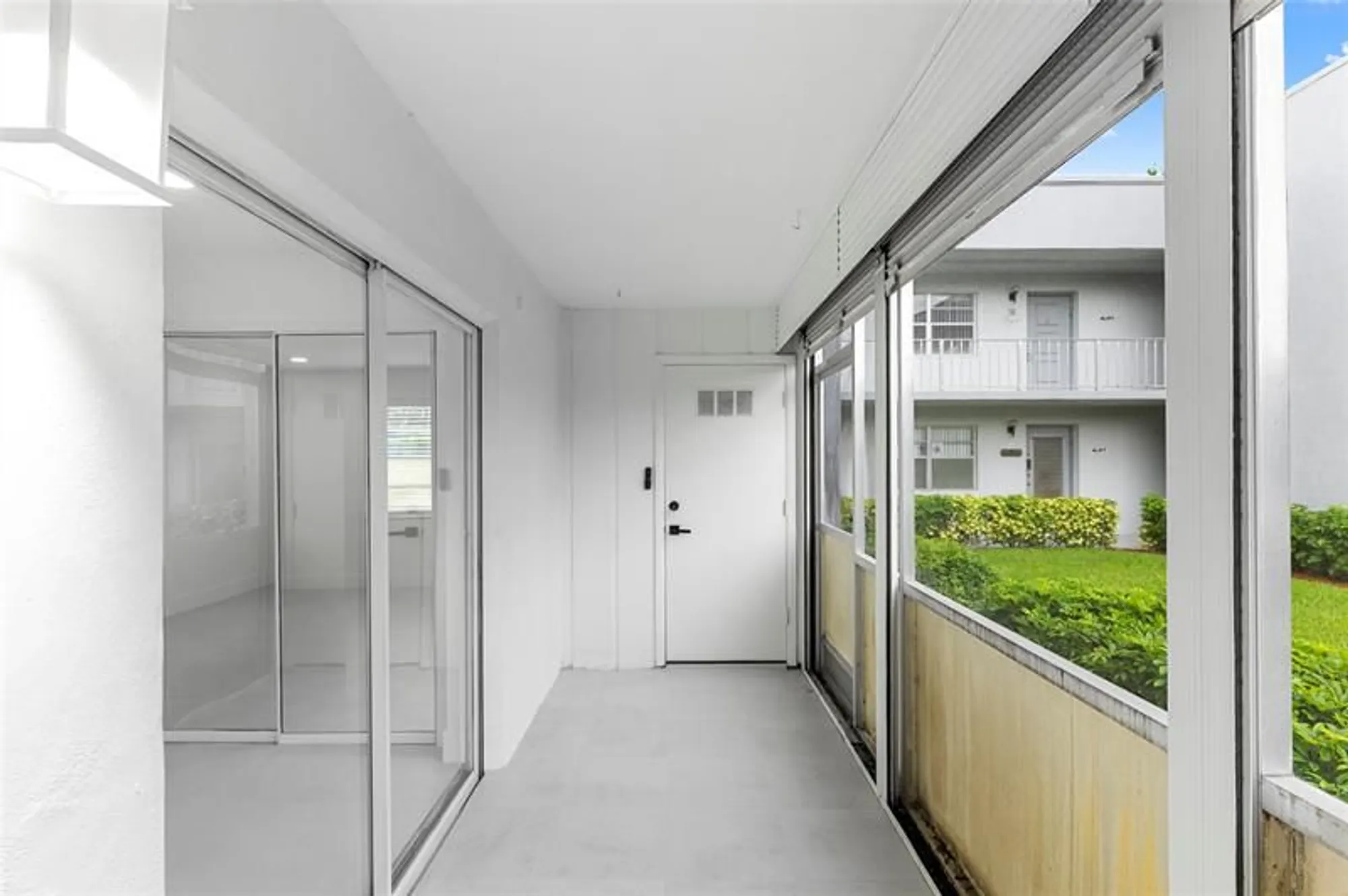 Property Slideshow image 20 of 27 | 924 flanders t # 924, Delray Beach, FL, 33484