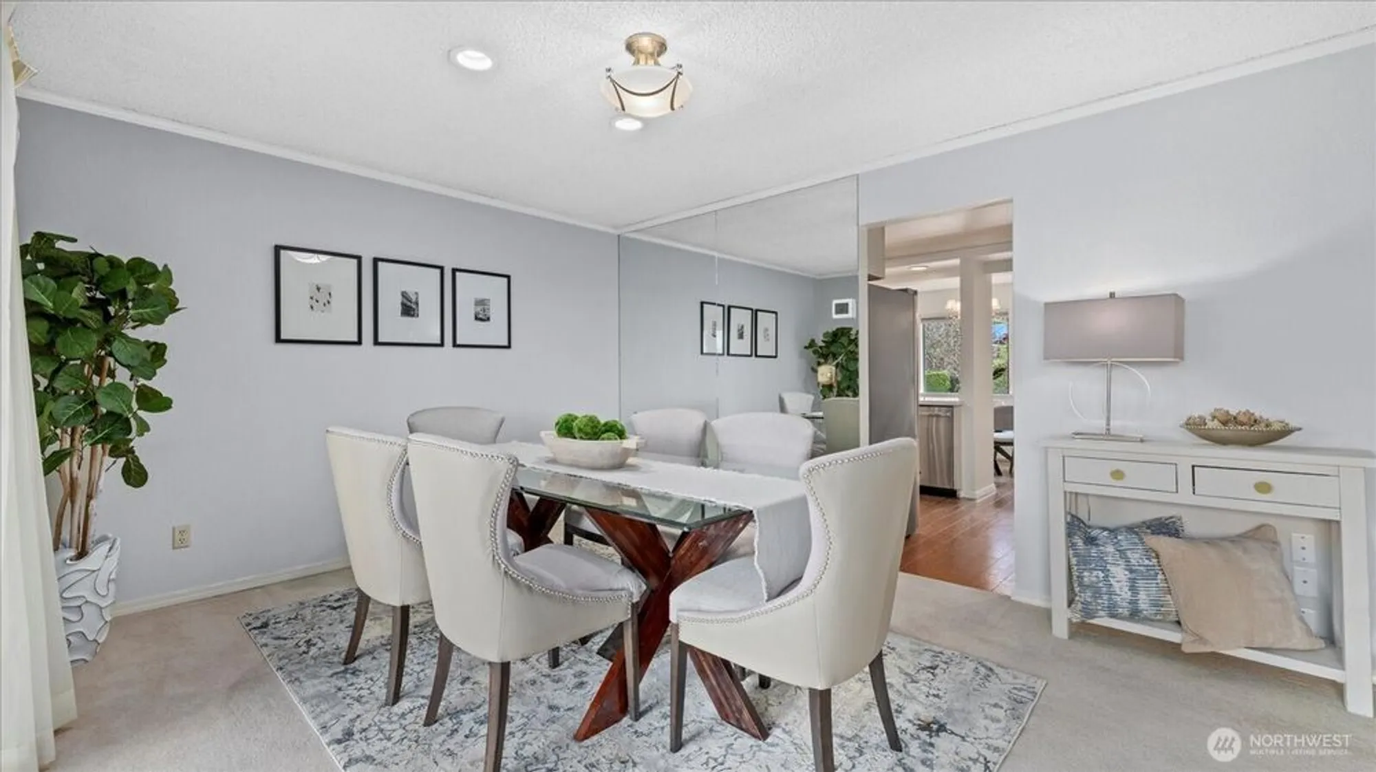 Property Slideshow image 9 of 38 | 10743 glen acres dr s # 10743, Seattle, WA, 98168