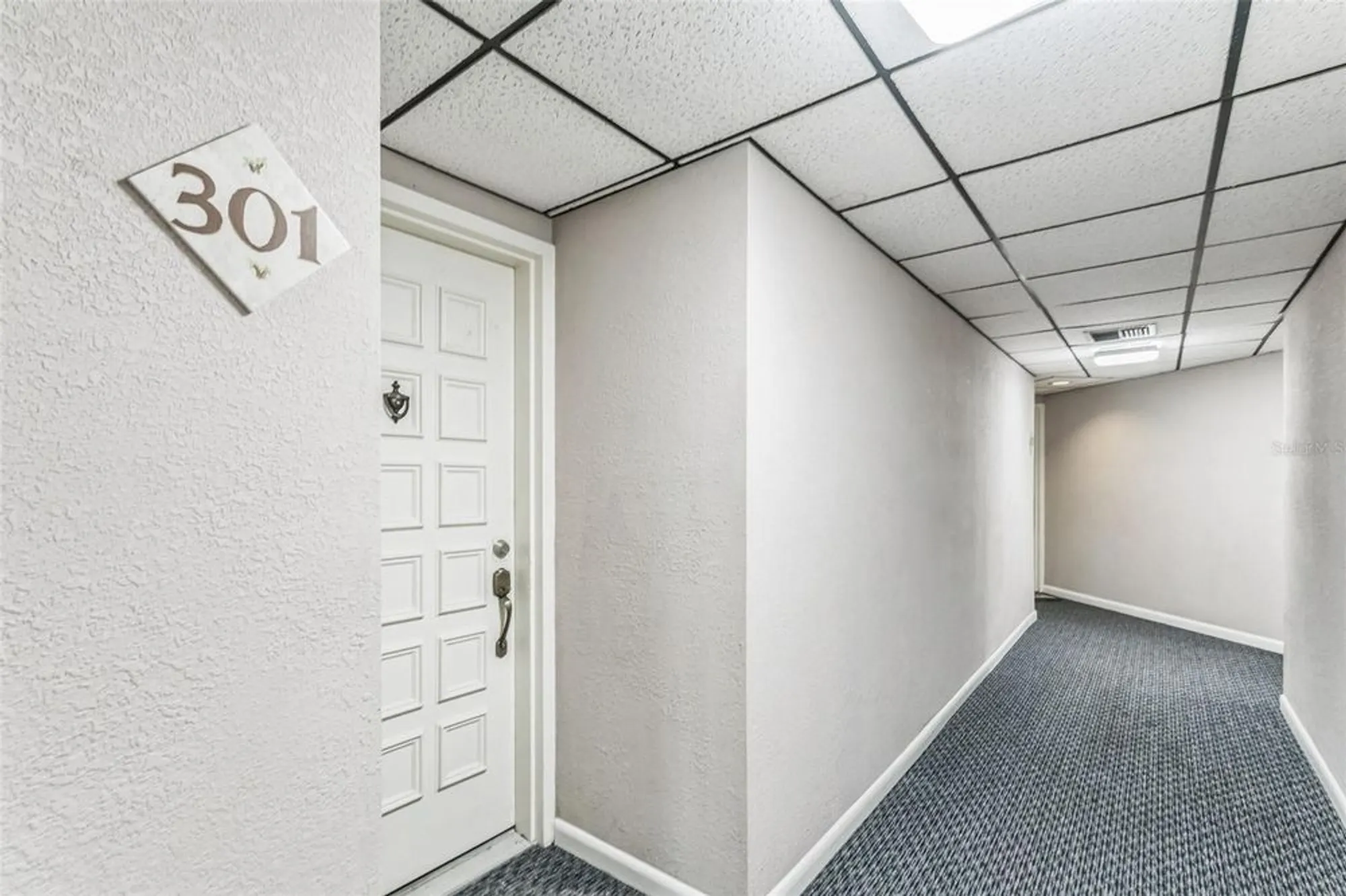 Property Slideshow image 32 of 37 | 6219 palma del mar blvd s apt 301, Saint Petersburg, FL, 33715