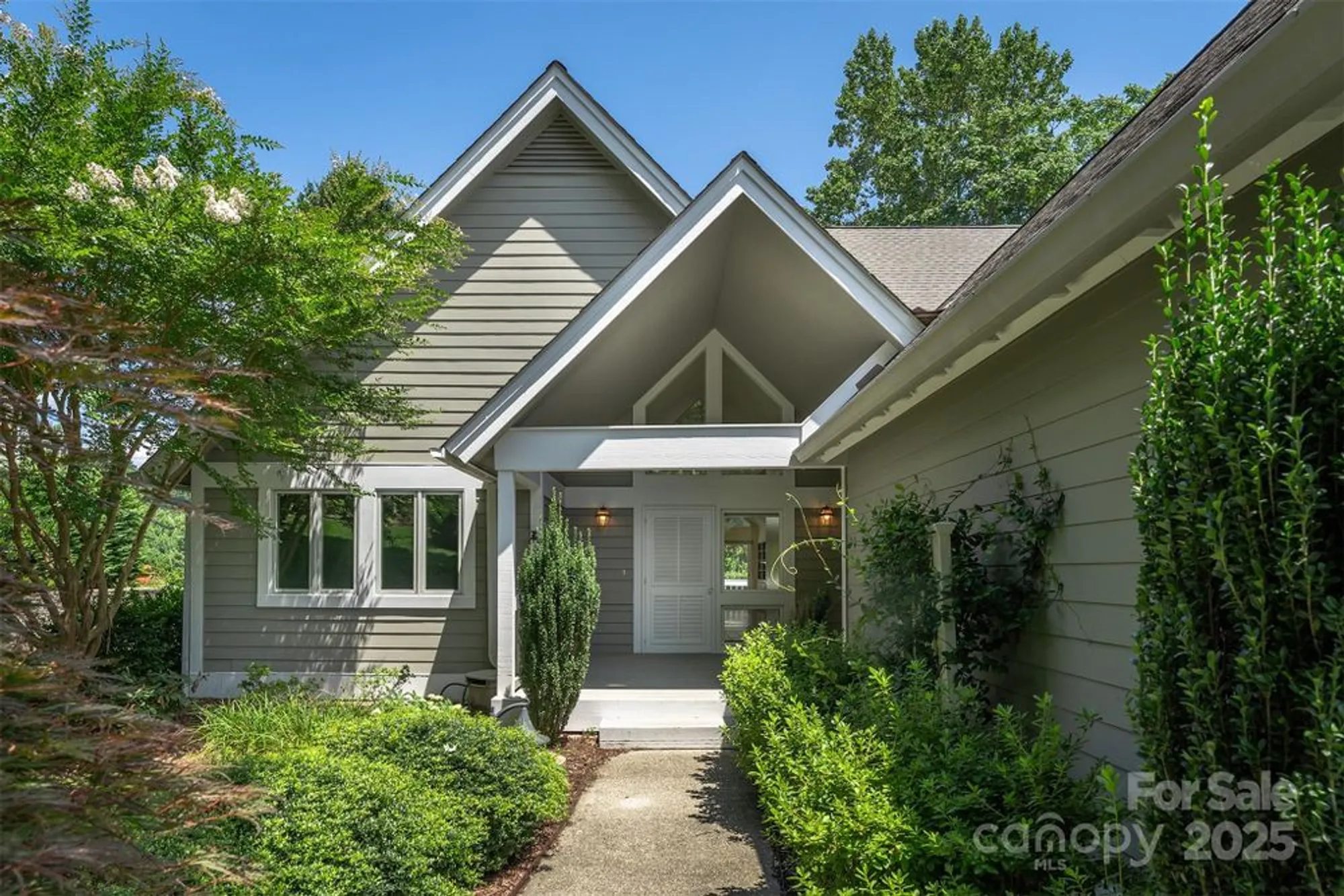 Property Slideshow image 7 of 41 | 144 overlook dr, Flat Rock, NC, 28731