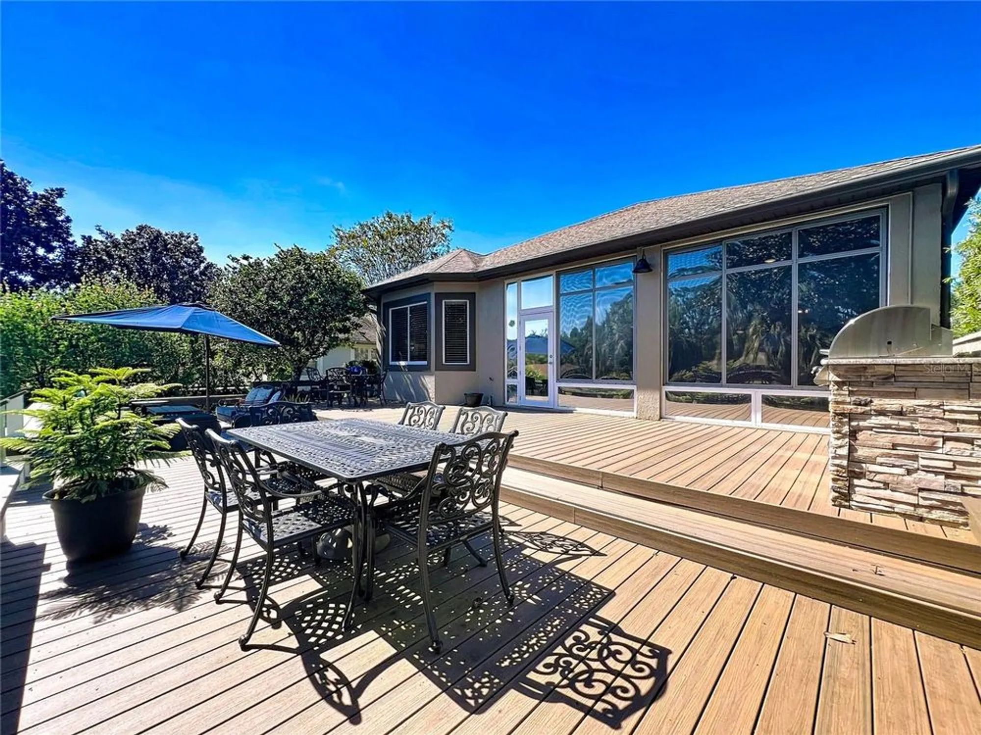 Property Slideshow image 26 of 50 | 6128 landings blvd, Lady Lake, FL, 32159