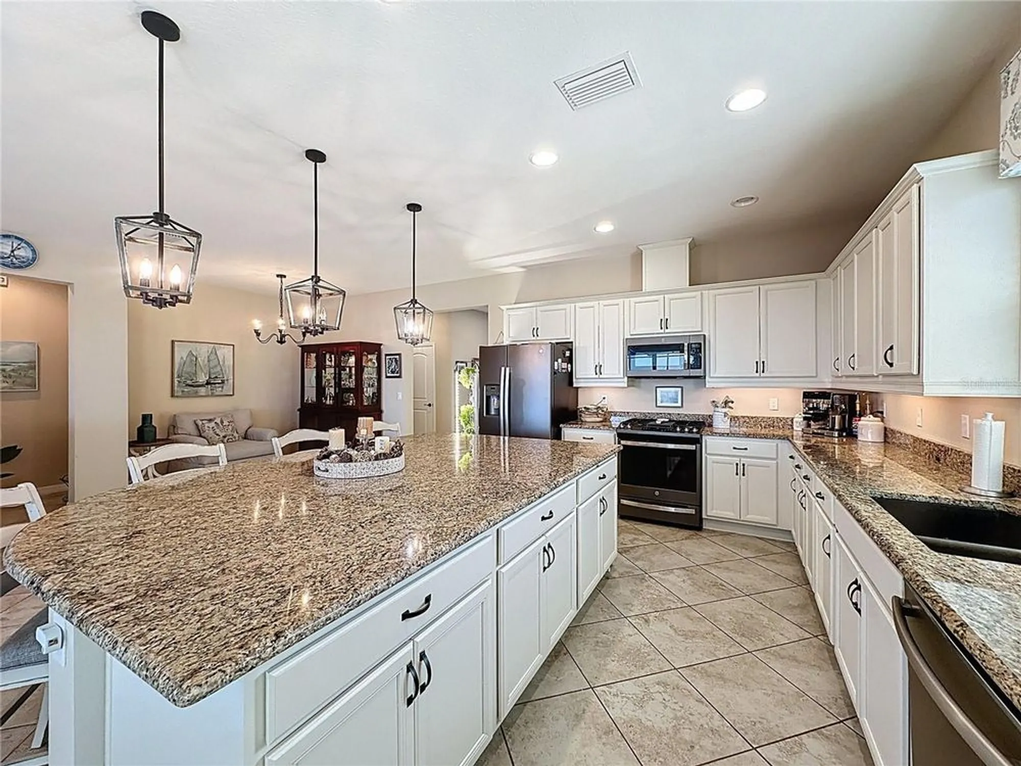 Property Slideshow image 15 of 82 | 615 conservation blvd, Groveland, FL, 34736