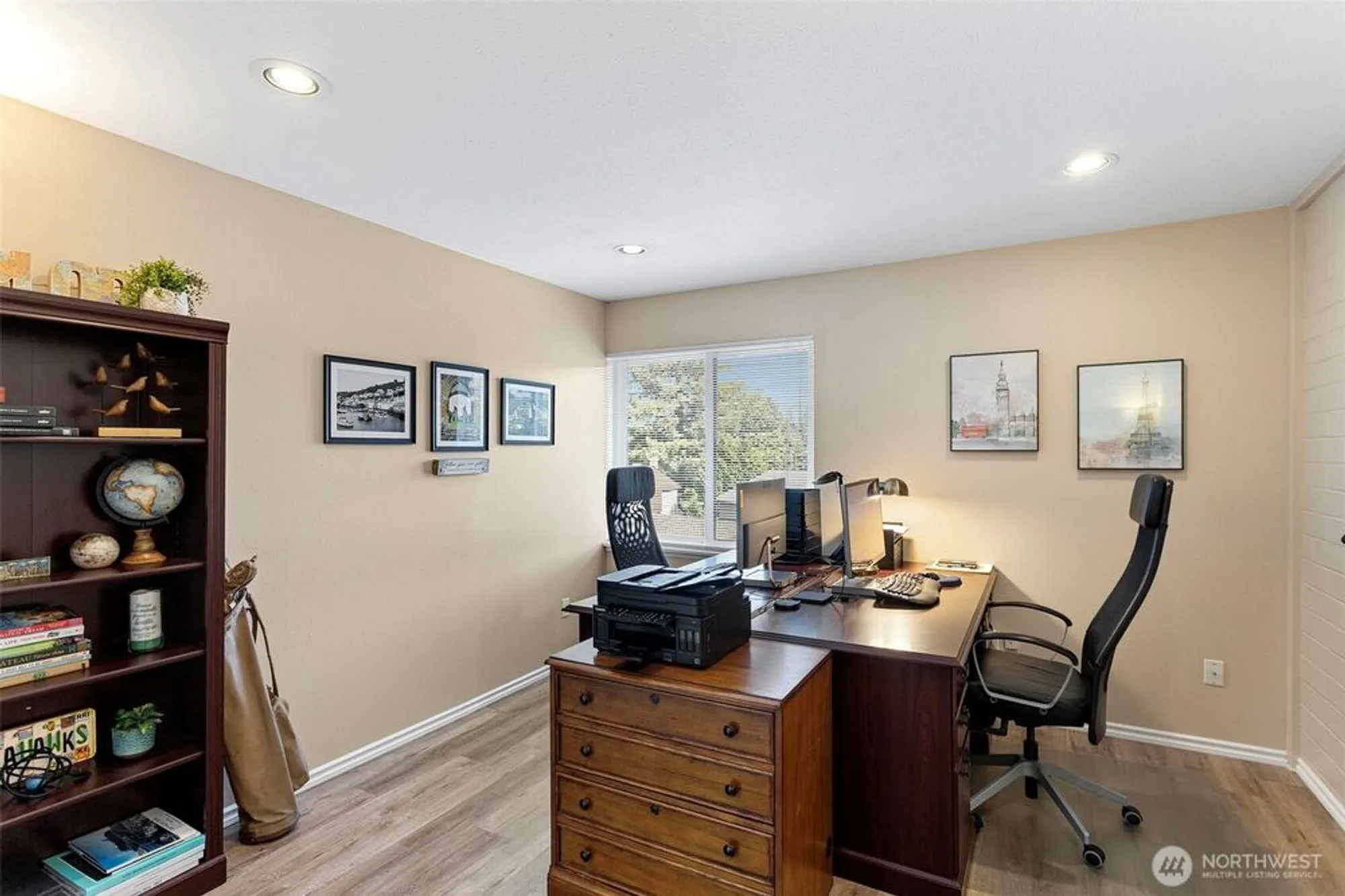 Property Slideshow image 21 of 40 | 10749 glen acres dr s # 10749s, Seattle, WA, 98168