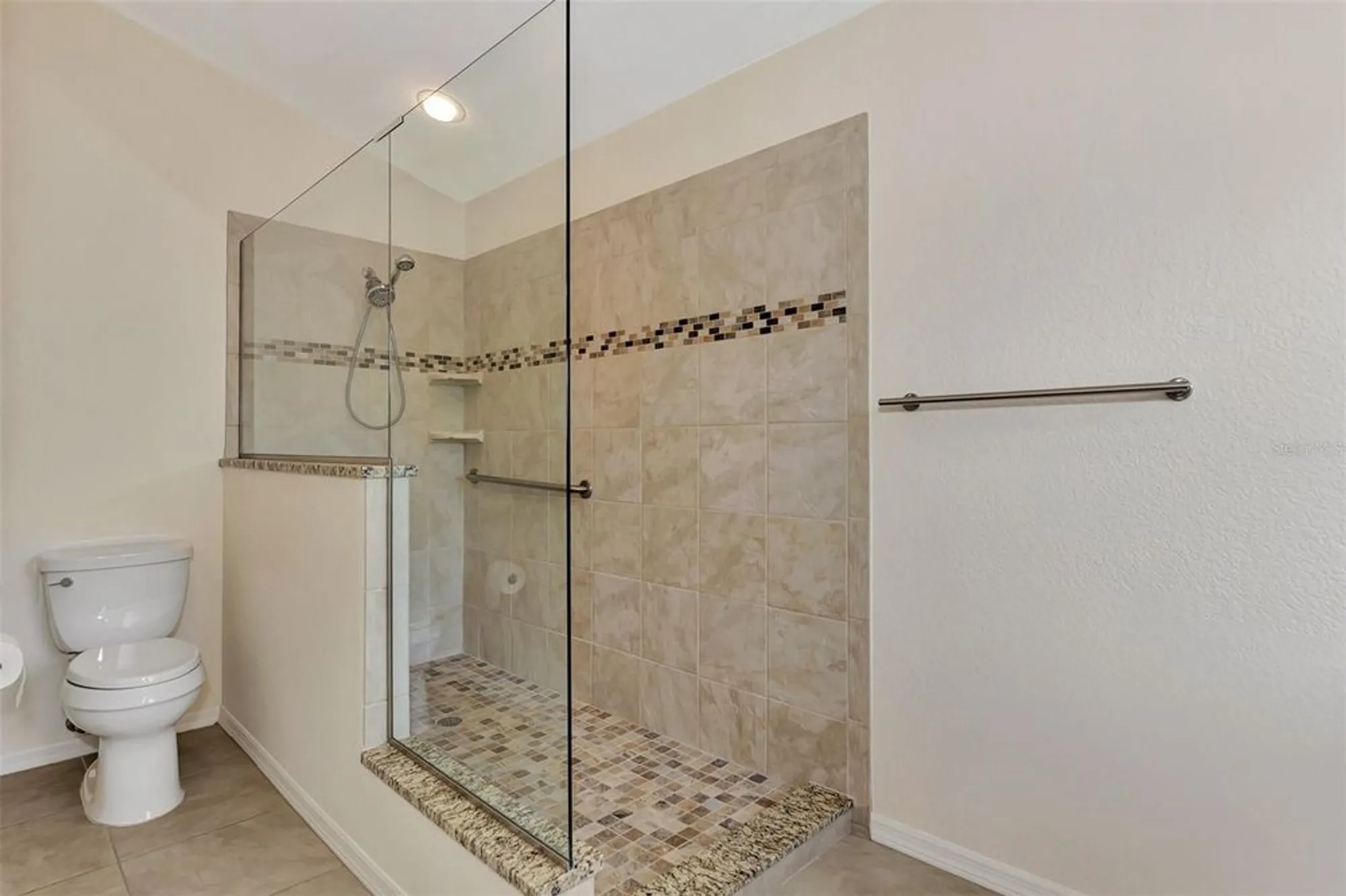Property Slideshow image 27 of 68 | 14080 willow glen ct apt 233, Port Charlotte, FL, 33953