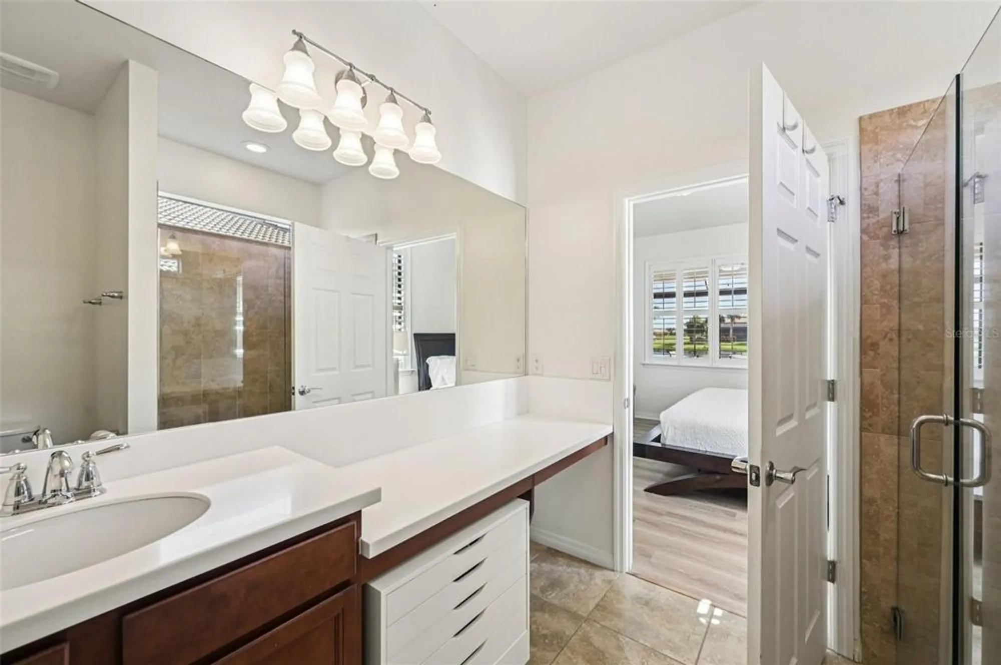 Property Slideshow image 19 of 51 | 19220 isadora st, Venice, FL, 34293