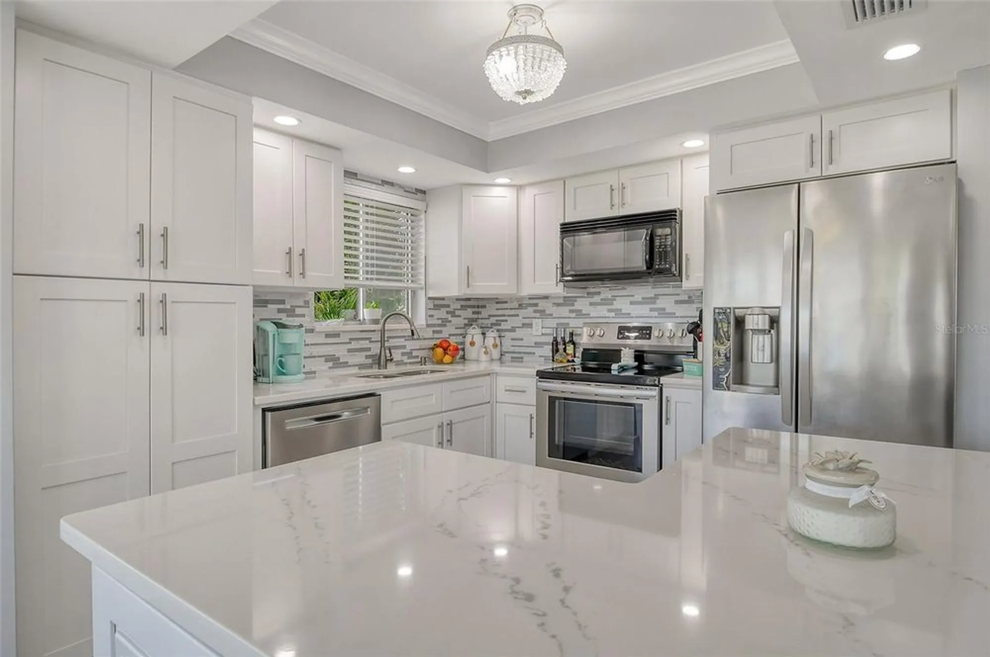 Property Slideshow image 16 of 47 | 2752 riverbluff pl # 66, Sarasota, FL, 34231