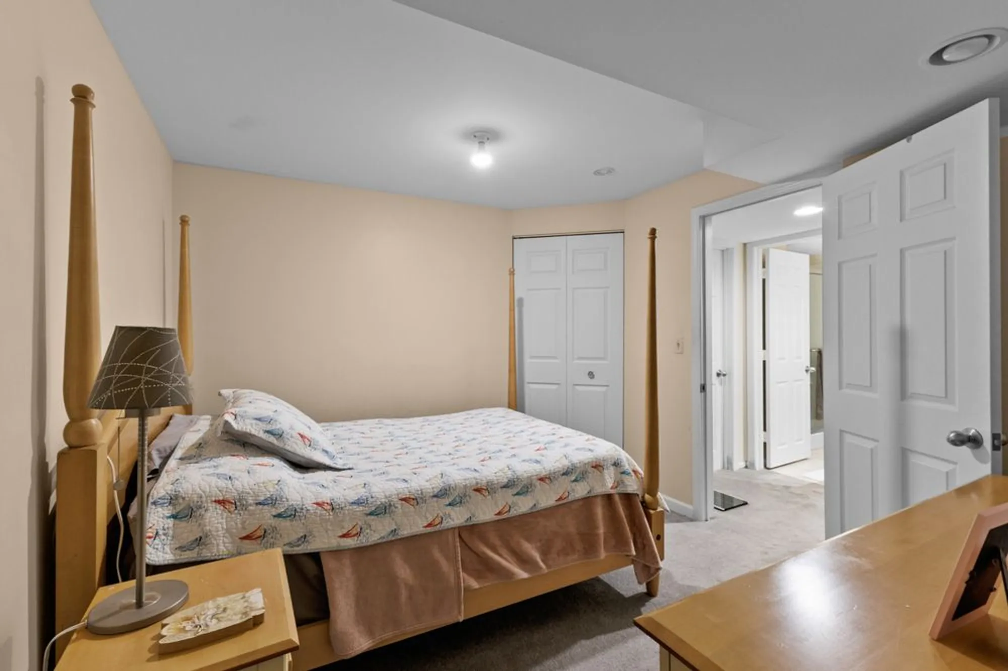 Property Slideshow image 19 of 26 | 748 shoreline rd, Lake Barrington, IL, 60010