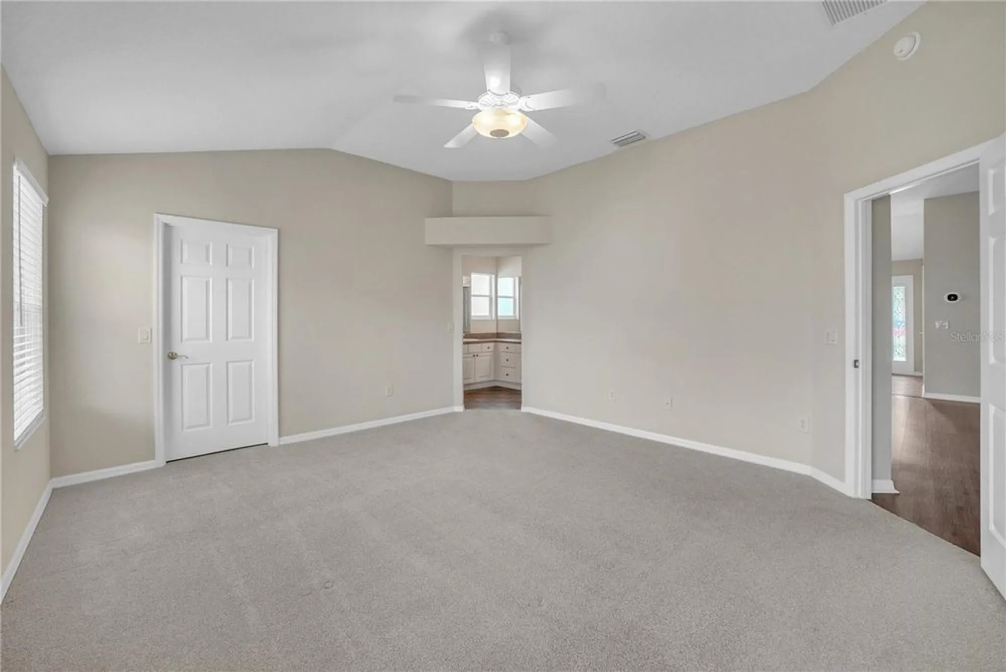 Property Slideshow image 22 of 45 | 879 astor way, The Villages, FL, 32162