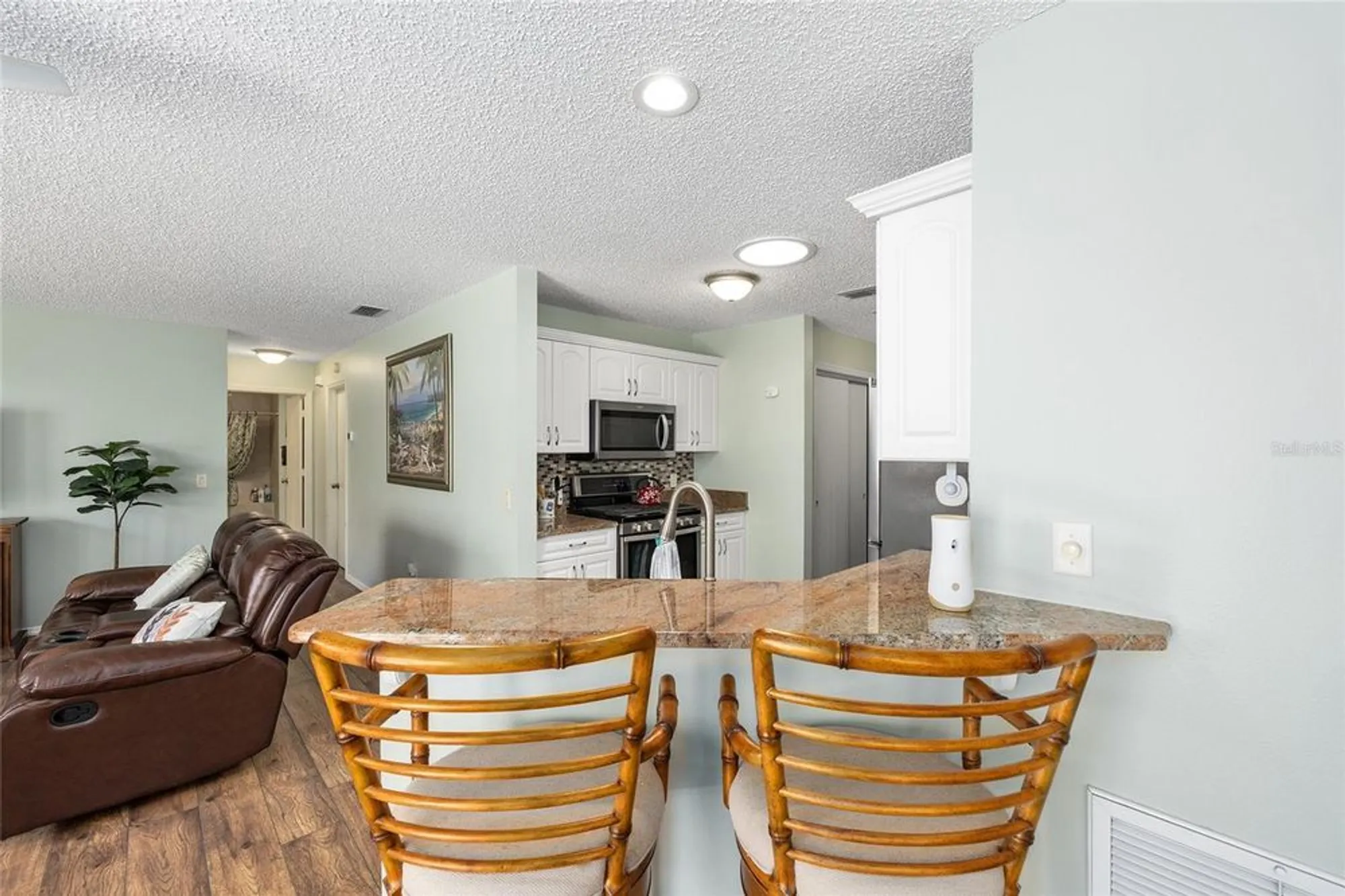 Property Slideshow image 16 of 45 | 2805 burgos dr, The Villages, FL, 32162