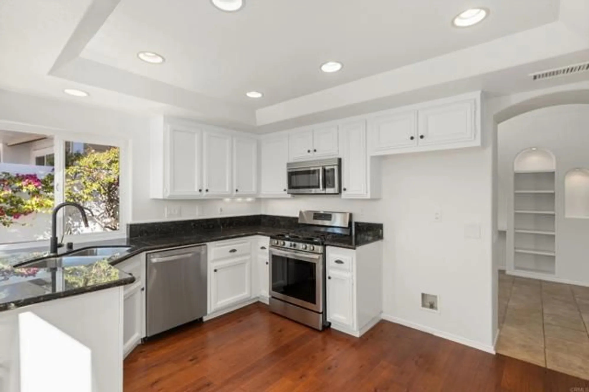 Property Slideshow image 26 of 37 | 4815 galicia way, Oceanside, CA, 92056