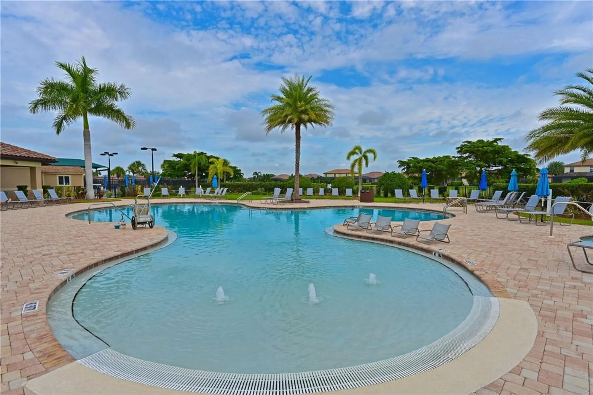 Property Slideshow image 30 of 53 | 7114 quiet creek dr, Bradenton, FL, 34212