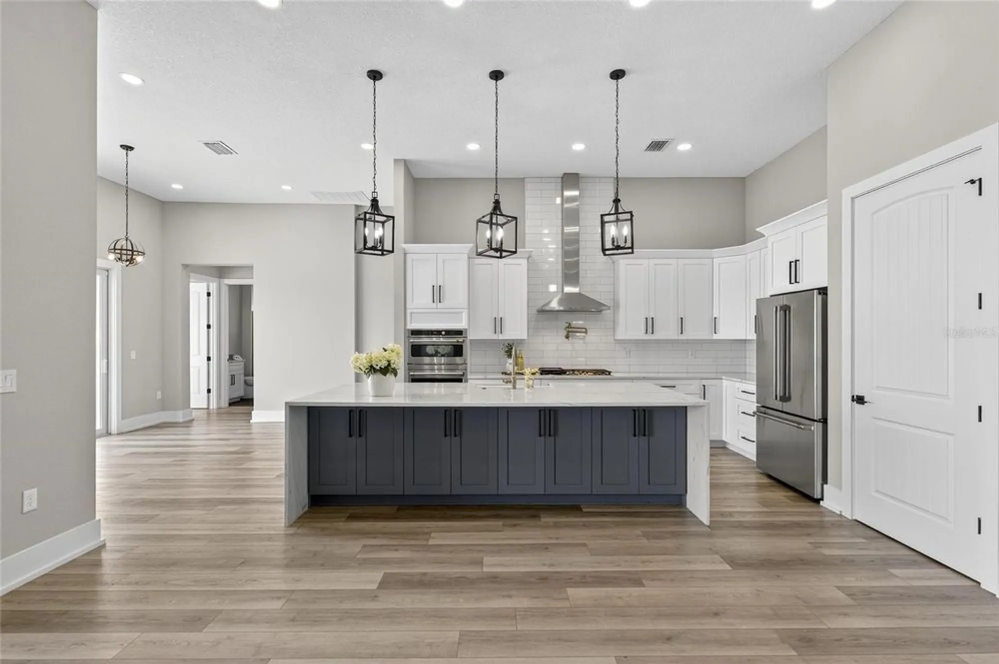 Property Slideshow image 21 of 91 | 614 pinckney dr, Apollo Beach, FL, 33572