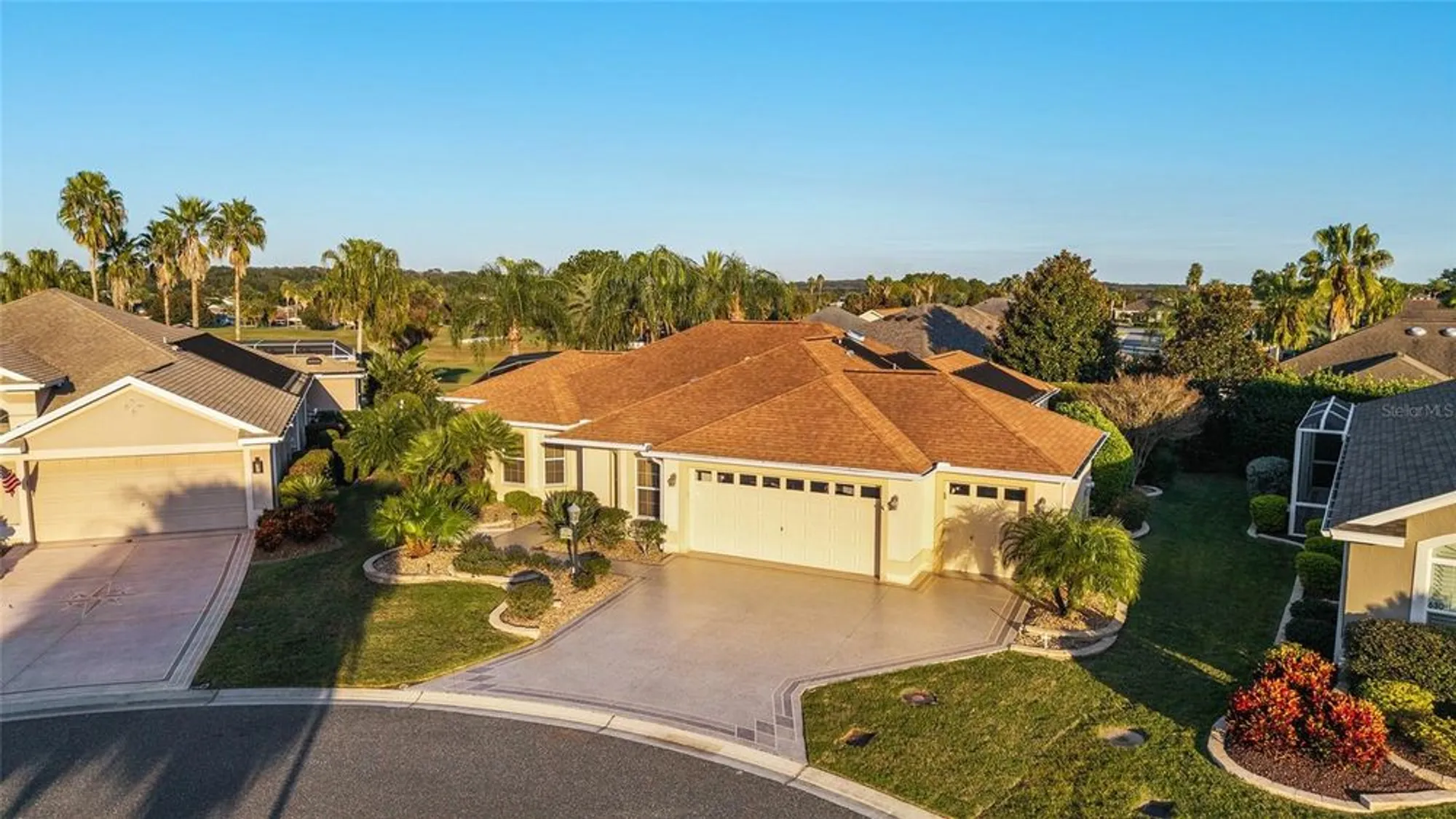 Property Slideshow image 5 of 62 | 626 arcola ct, The Villages, FL, 32162