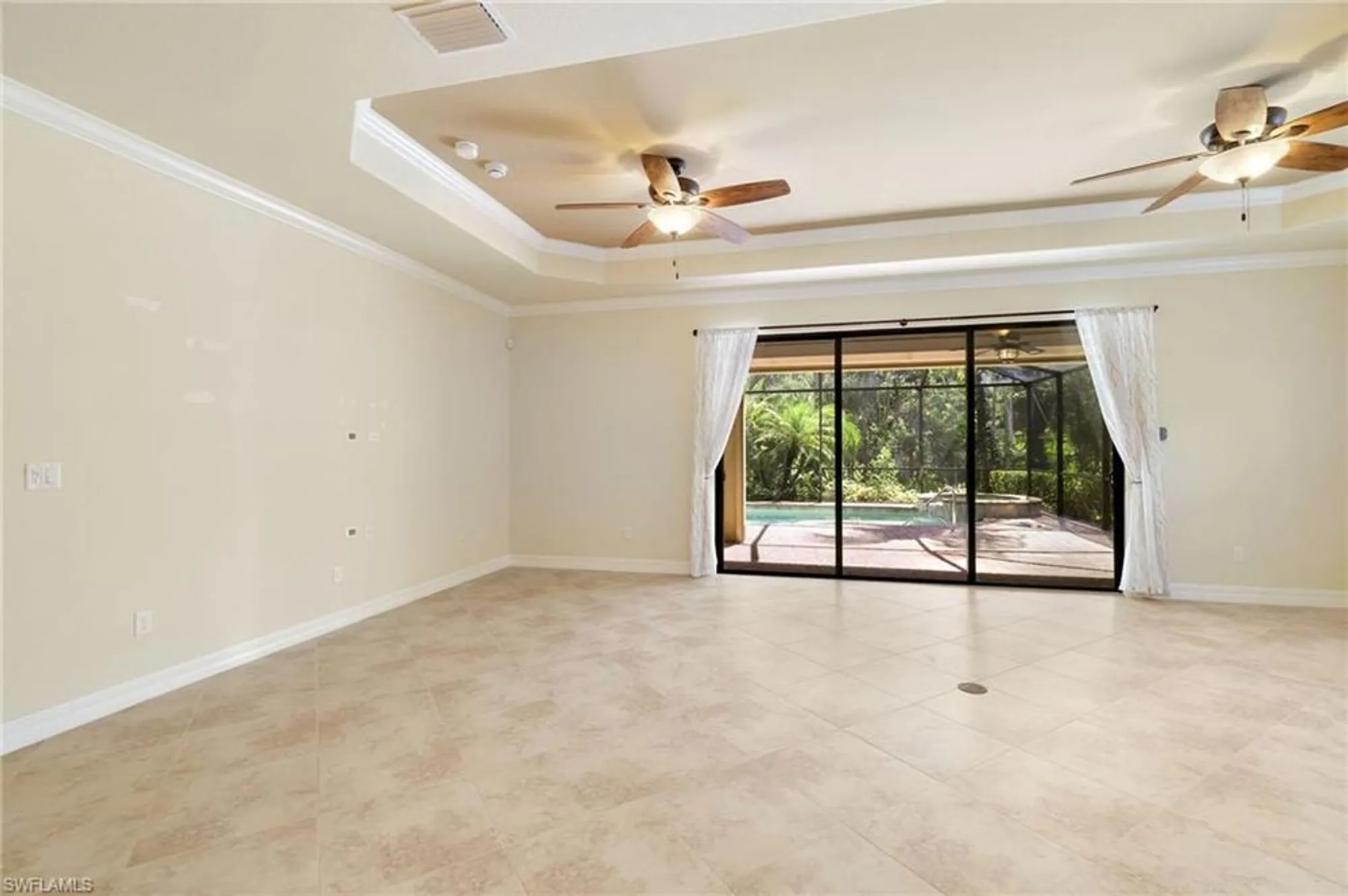 Property Slideshow image 14 of 47 | 28591 westmeath ct, Bonita Springs, FL, 34135