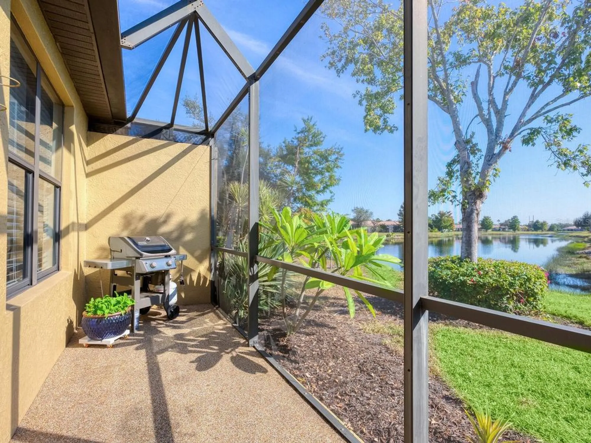 Property Slideshow image 9 of 41 | 1379 maseno dr, Venice, FL, 34292