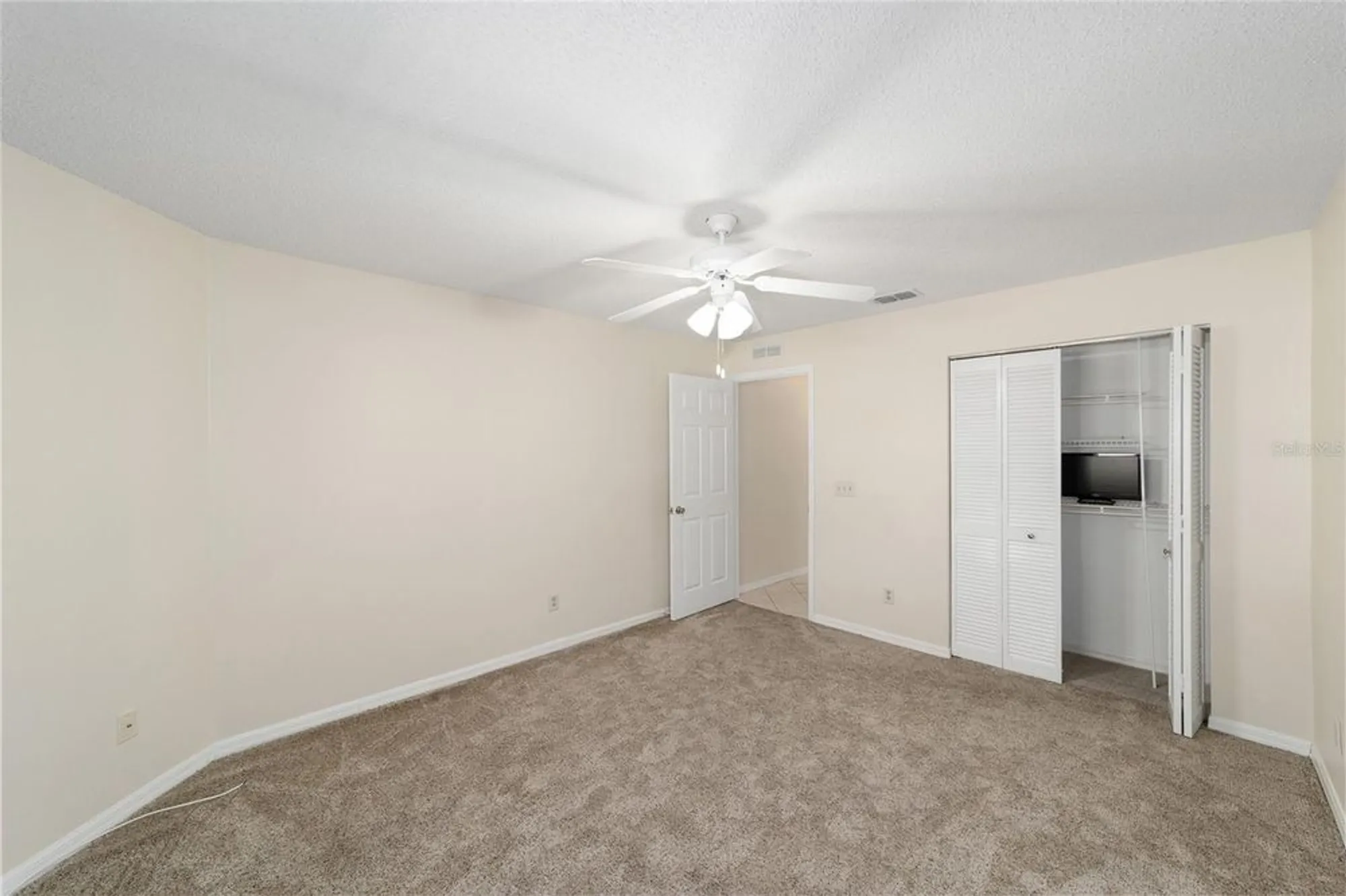 Property Slideshow image 39 of 54 | 9077 sw 91st cir, Ocala, FL, 34481