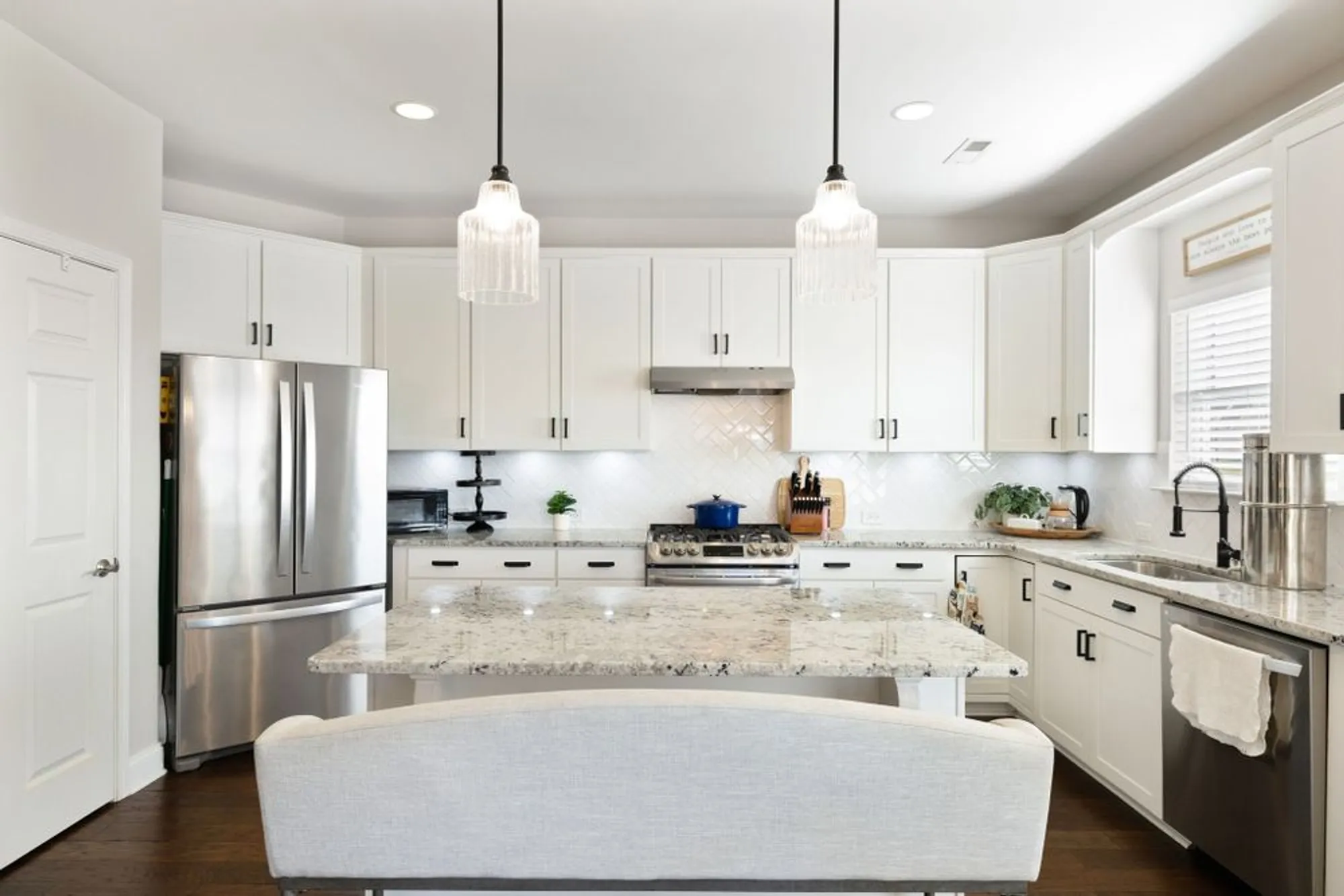 Property Slideshow image 3 of 38 | 1022 waterstone dr, Lebanon, TN, 37090