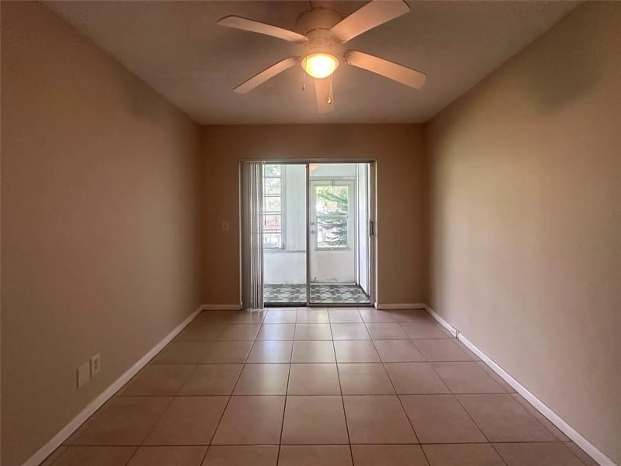 Property Slideshow image 14 of 17 | 378 durham l # 378, Deerfield Beach, FL, 33442