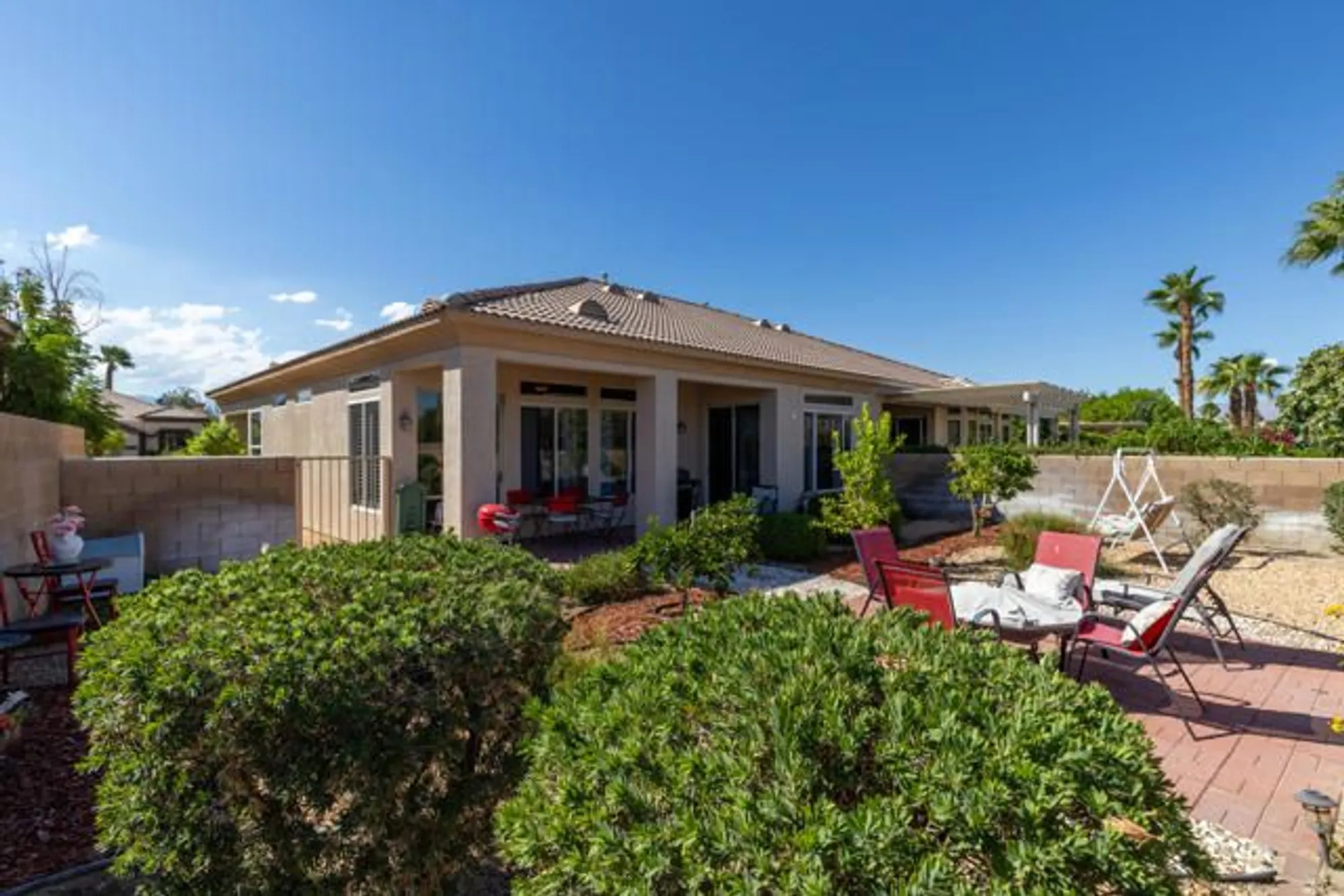 Property Slideshow image 40 of 65 | 43986 medinah dr, Indio, CA, 92201