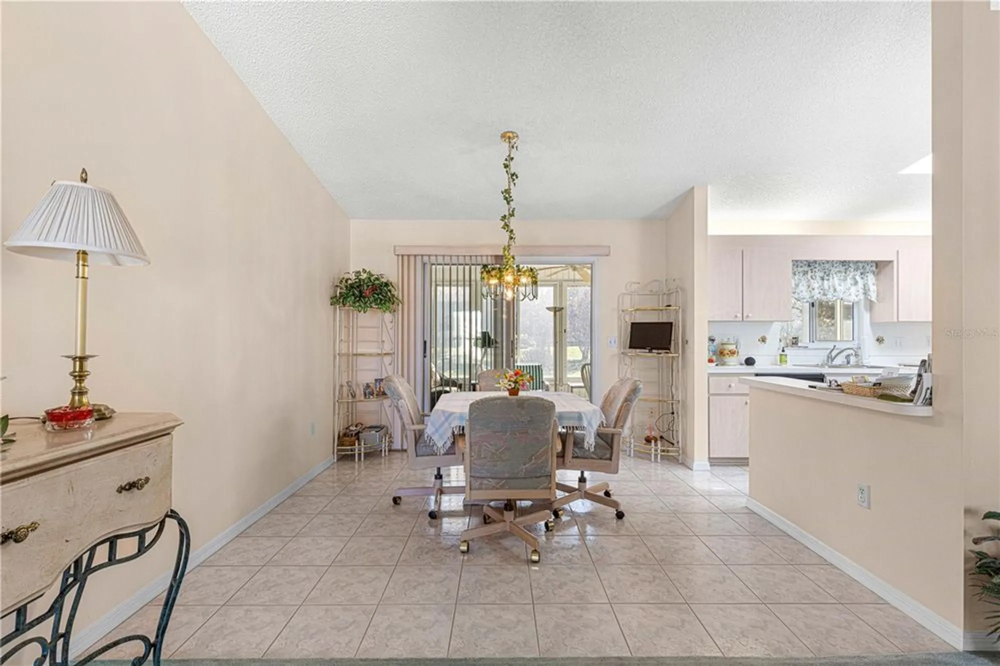 Property Slideshow image 7 of 28 | 17807 se 97th ave, Summerfield, FL, 34491