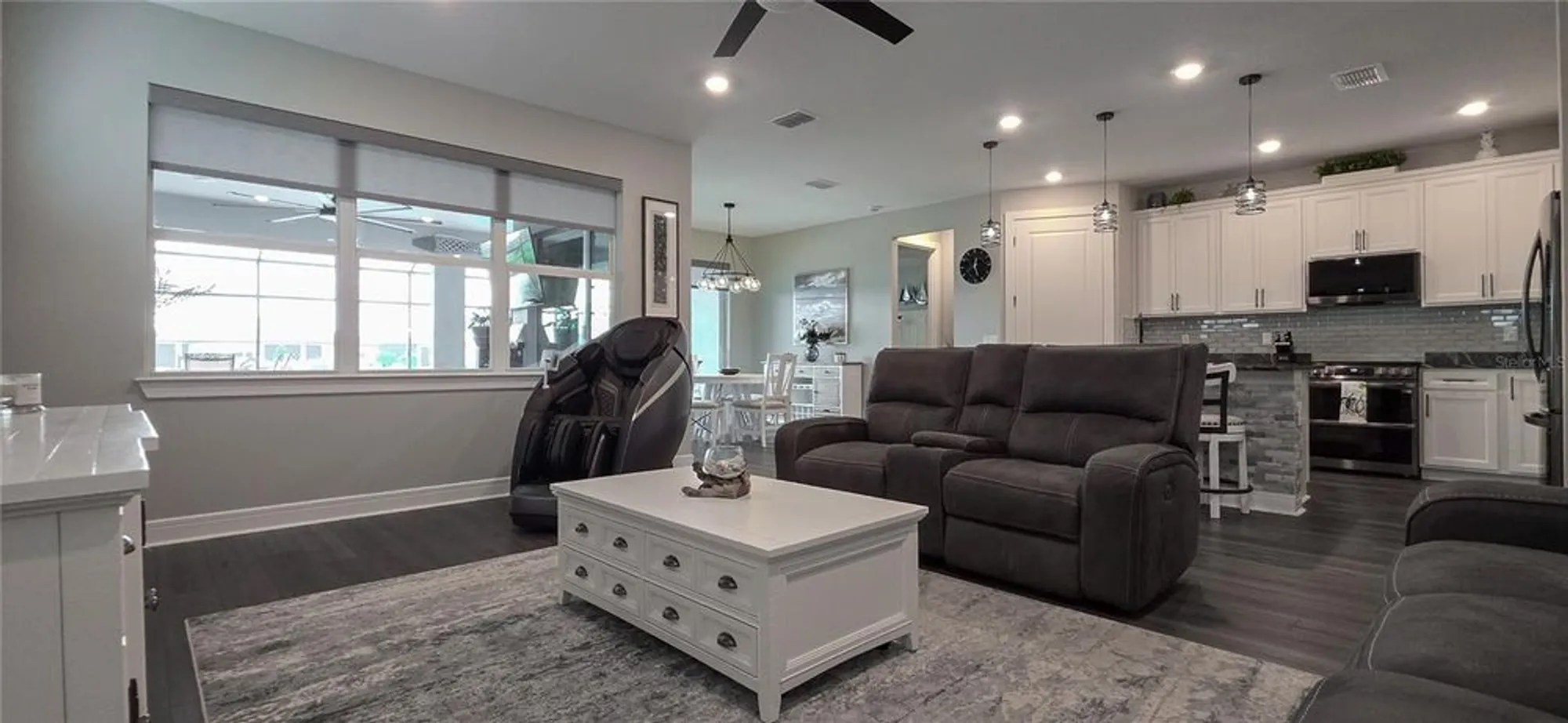 Property Slideshow image 14 of 49 | 10619 wynward way, Parrish, FL, 34219