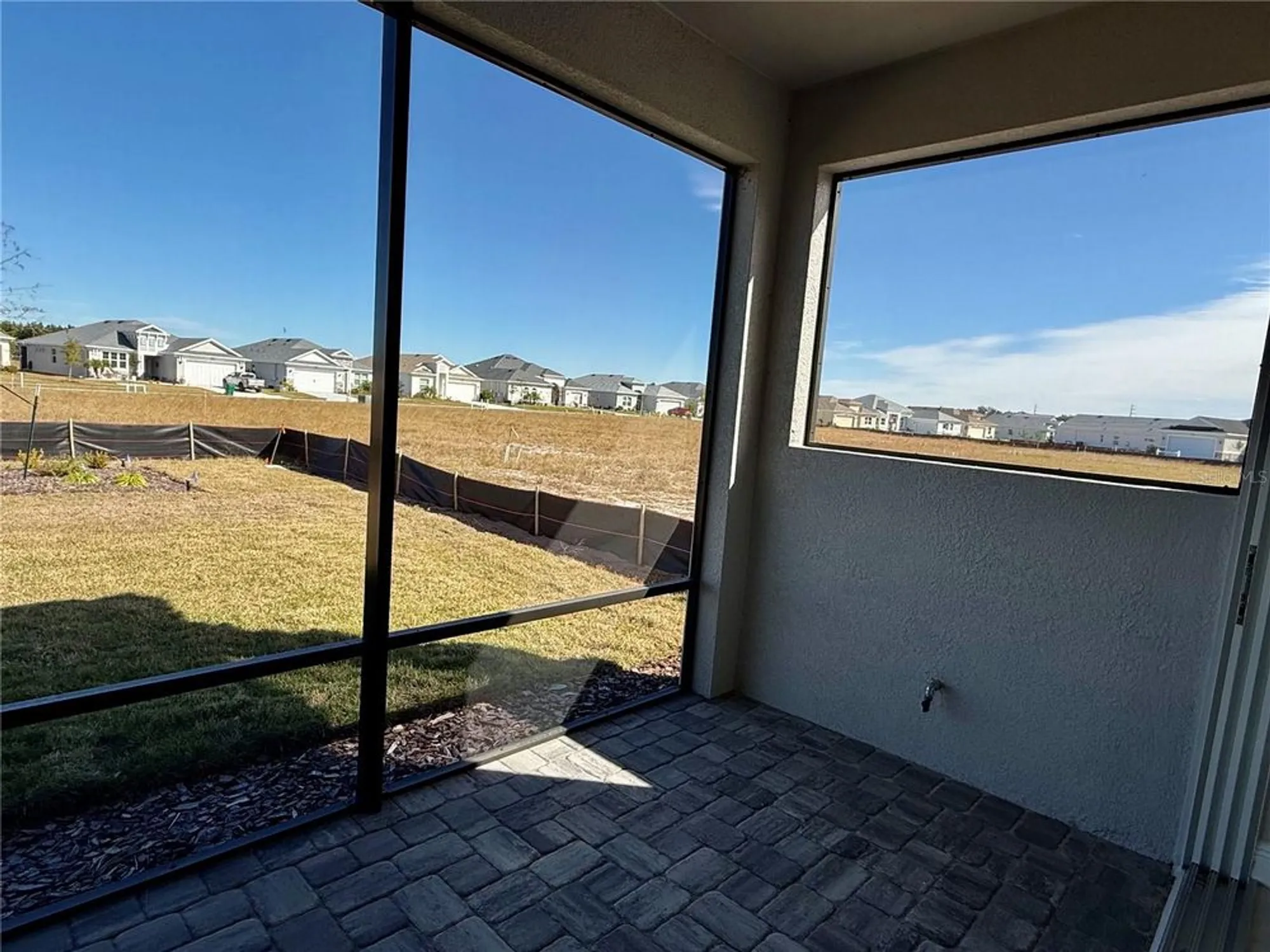 Property Slideshow image 32 of 52 | 8592 hempstead way, Mount Dora, FL, 32757