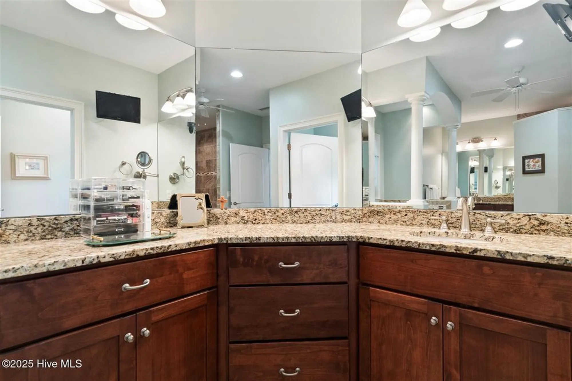 Property Slideshow image 47 of 81 | 4510 fieldstone cir, Southport, NC, 28461