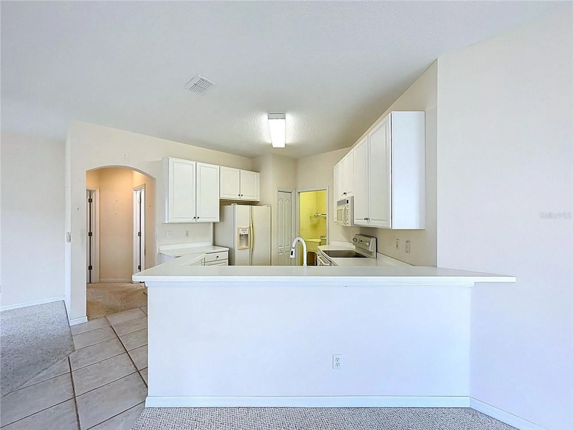 Property Slideshow image 13 of 92 | 2046 inverness greens dr # 2046, Sun City Center, FL, 33573