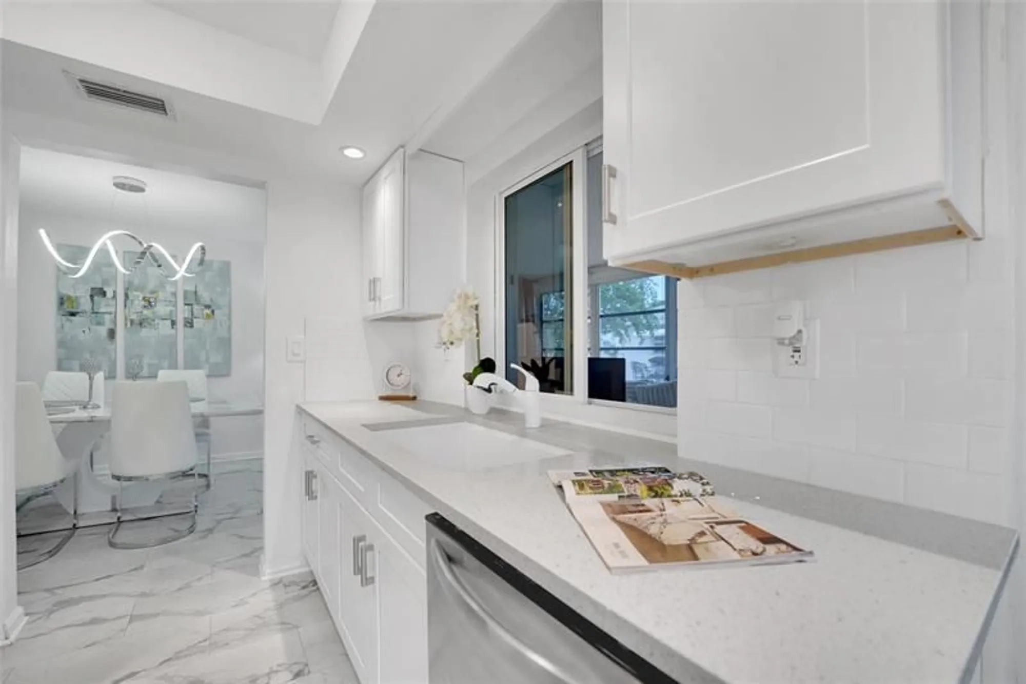 Property Slideshow image 27 of 58 | 260 s golf blvd, Pompano Beach, FL, 33064