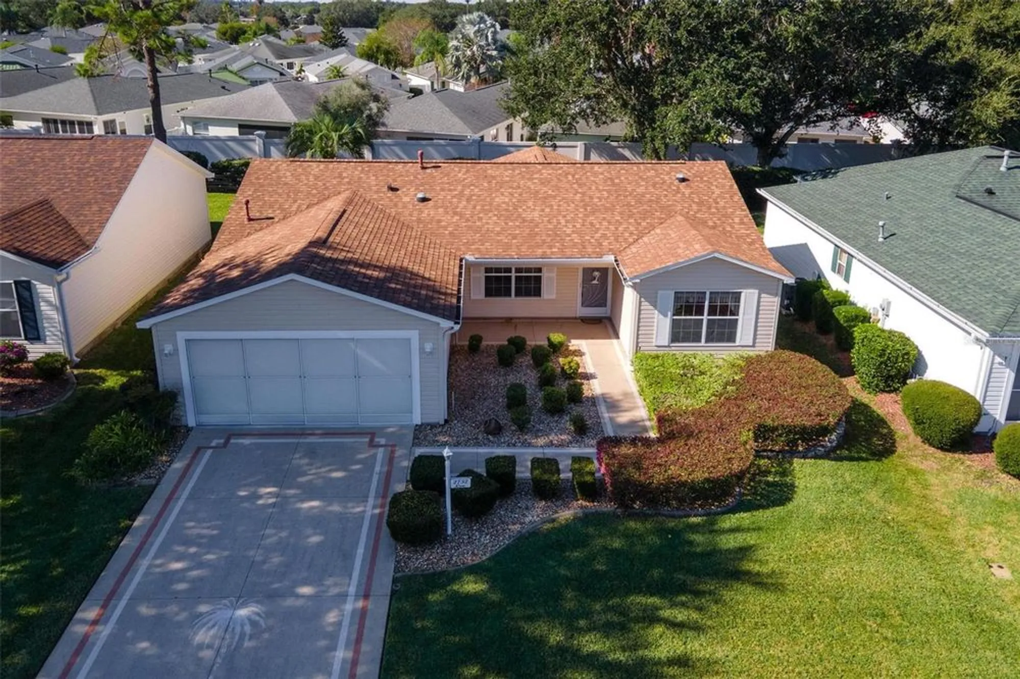 Property Slideshow image 39 of 45 | 2732 privada dr, The Villages, FL, 32162