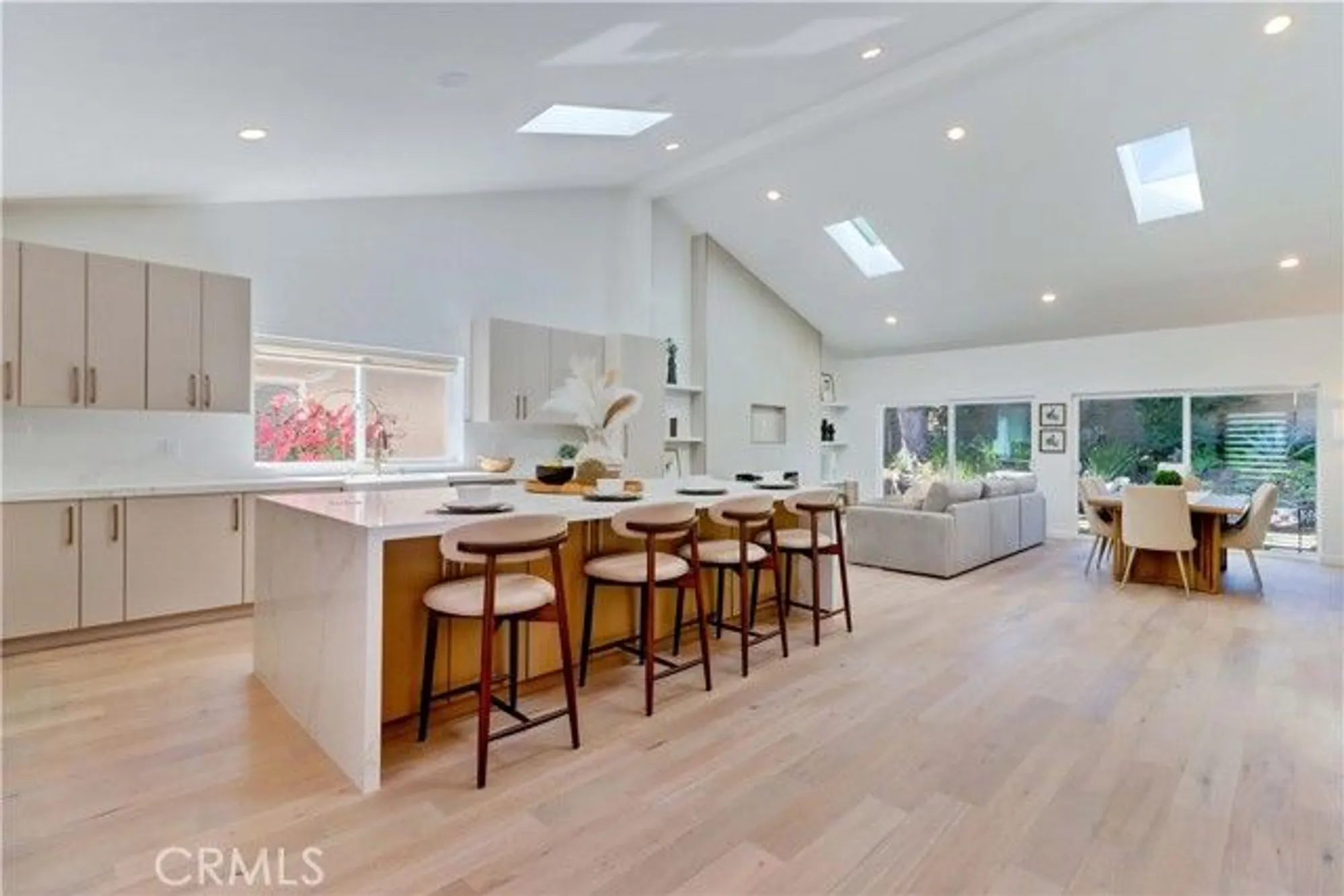 Property Slideshow image 9 of 40 | 5311 cantante, Laguna Woods, CA, 92637