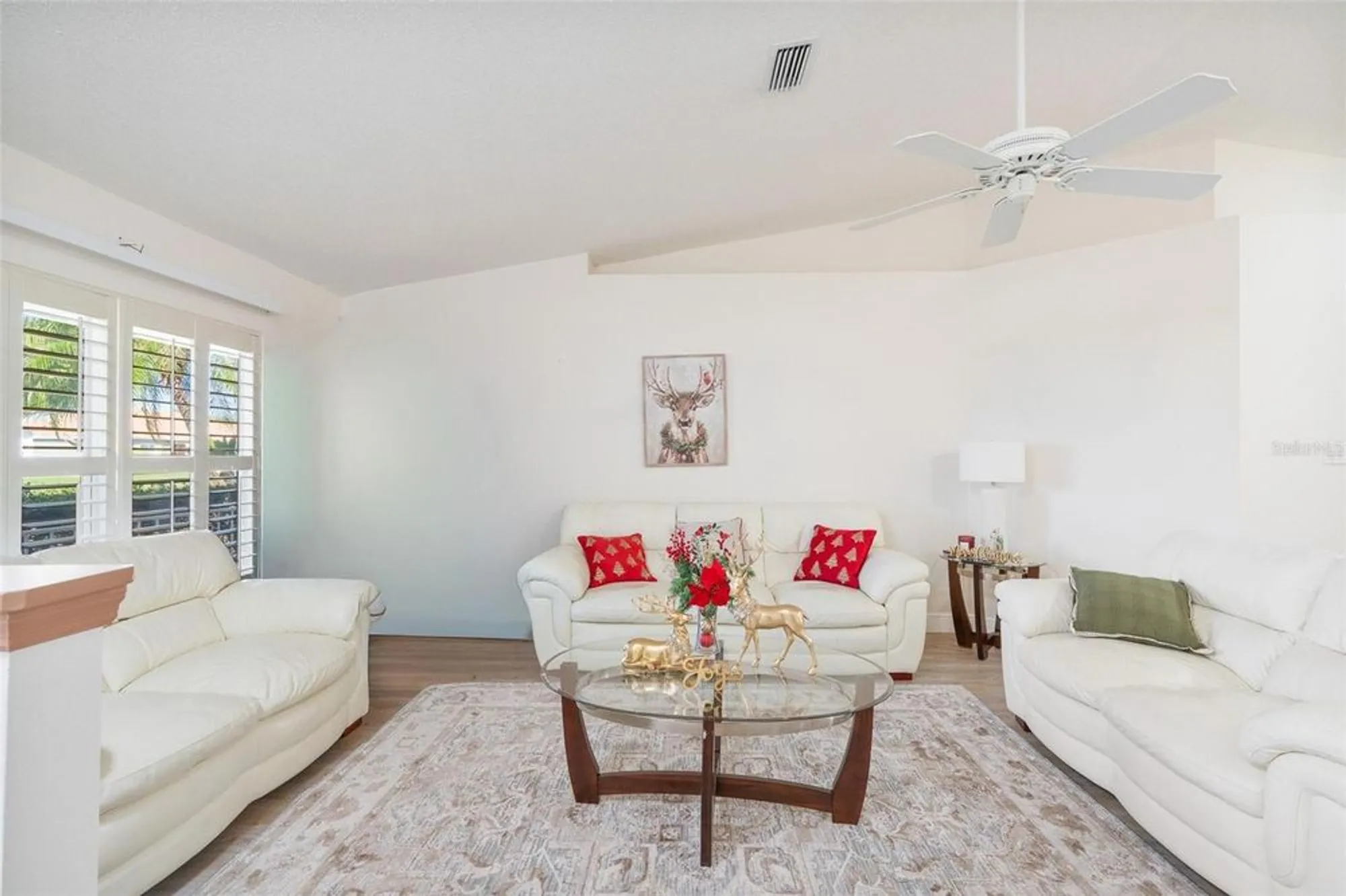 Property Slideshow image 4 of 41 | 6065 magpie dr, Lakeland, FL, 33809