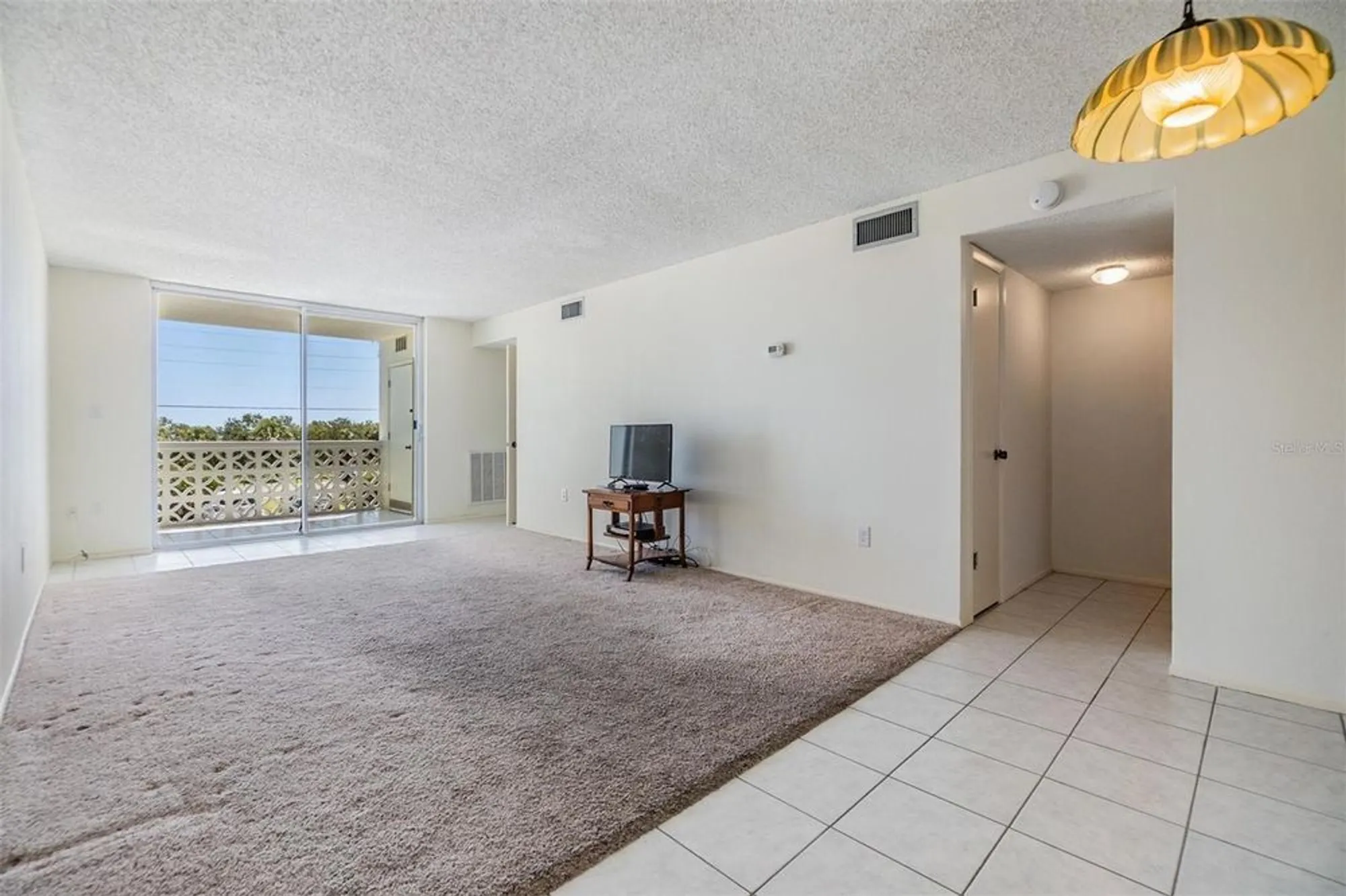 Property Slideshow image 31 of 62 | 9 forbes pl 205, Dunedin, FL, 34698