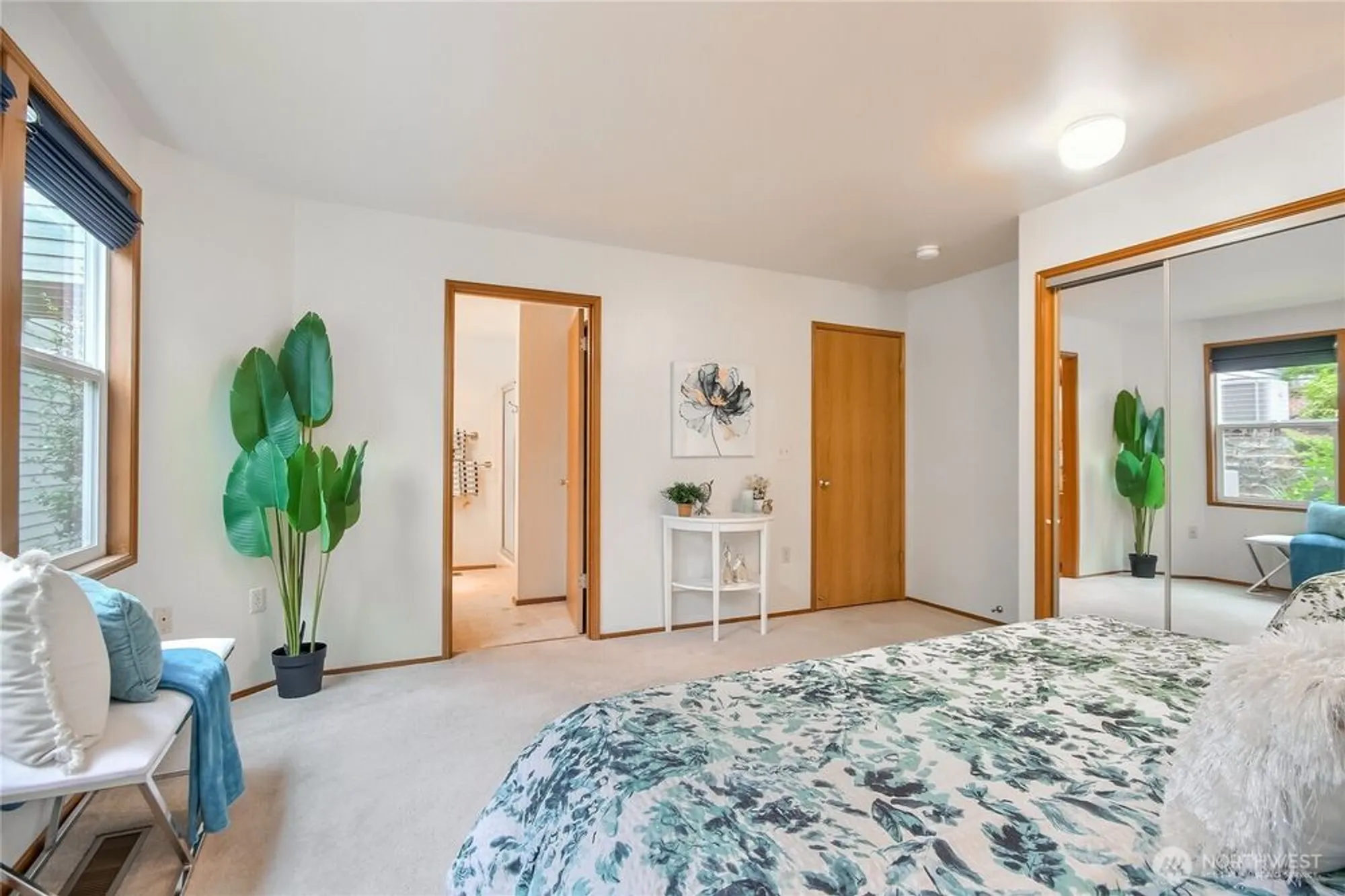 Property Slideshow image 17 of 40 | 4106 221st pl se # 1072, Issaquah, WA, 98029