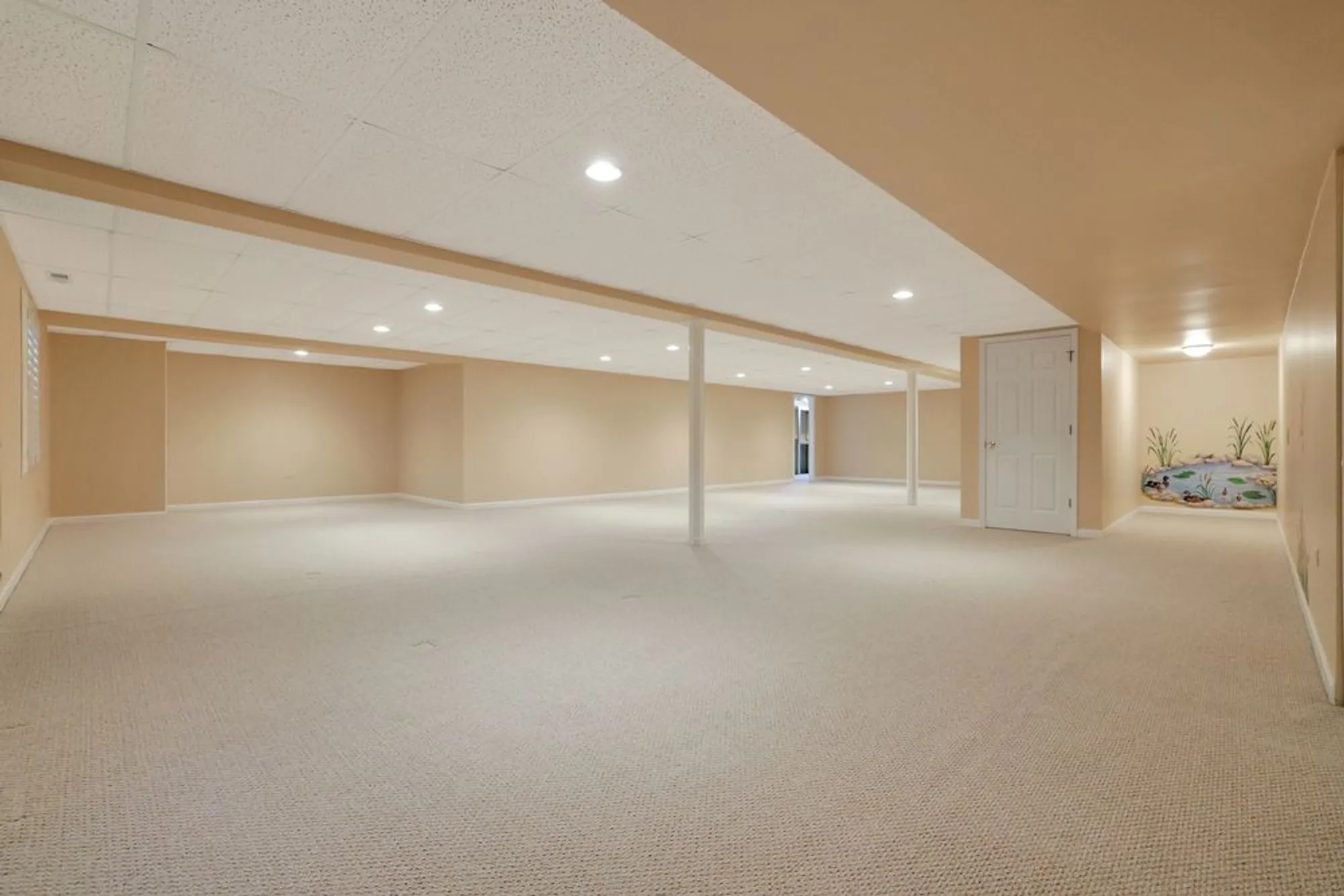 Property Slideshow image 26 of 36 | 12617 mulberry ct, Huntley, IL, 60142