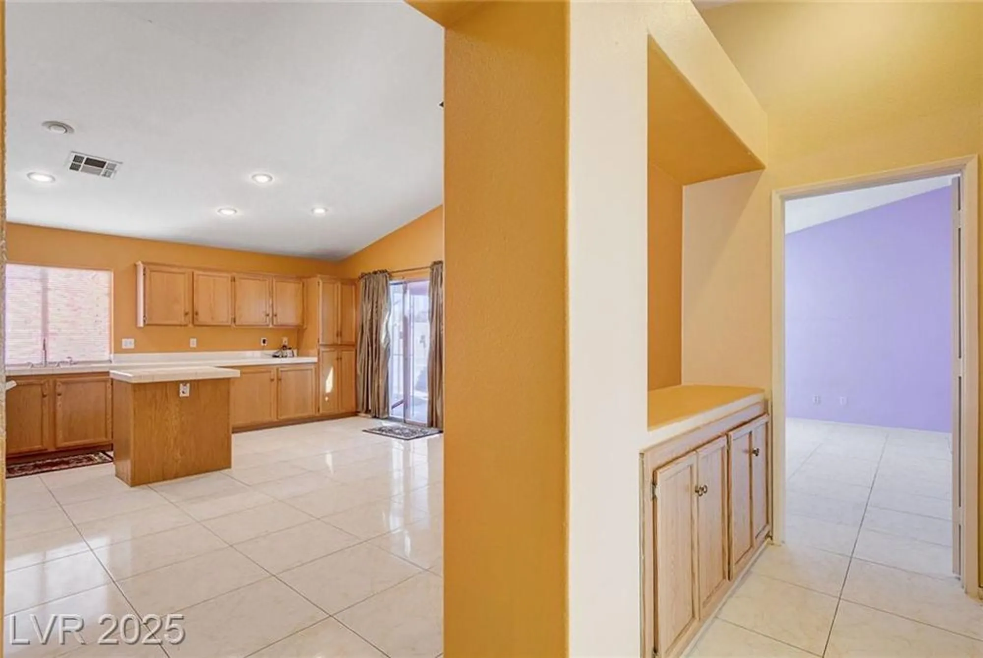 Property Slideshow image 20 of 40 | 5524 morningcross st, Las Vegas, NV, 89130
