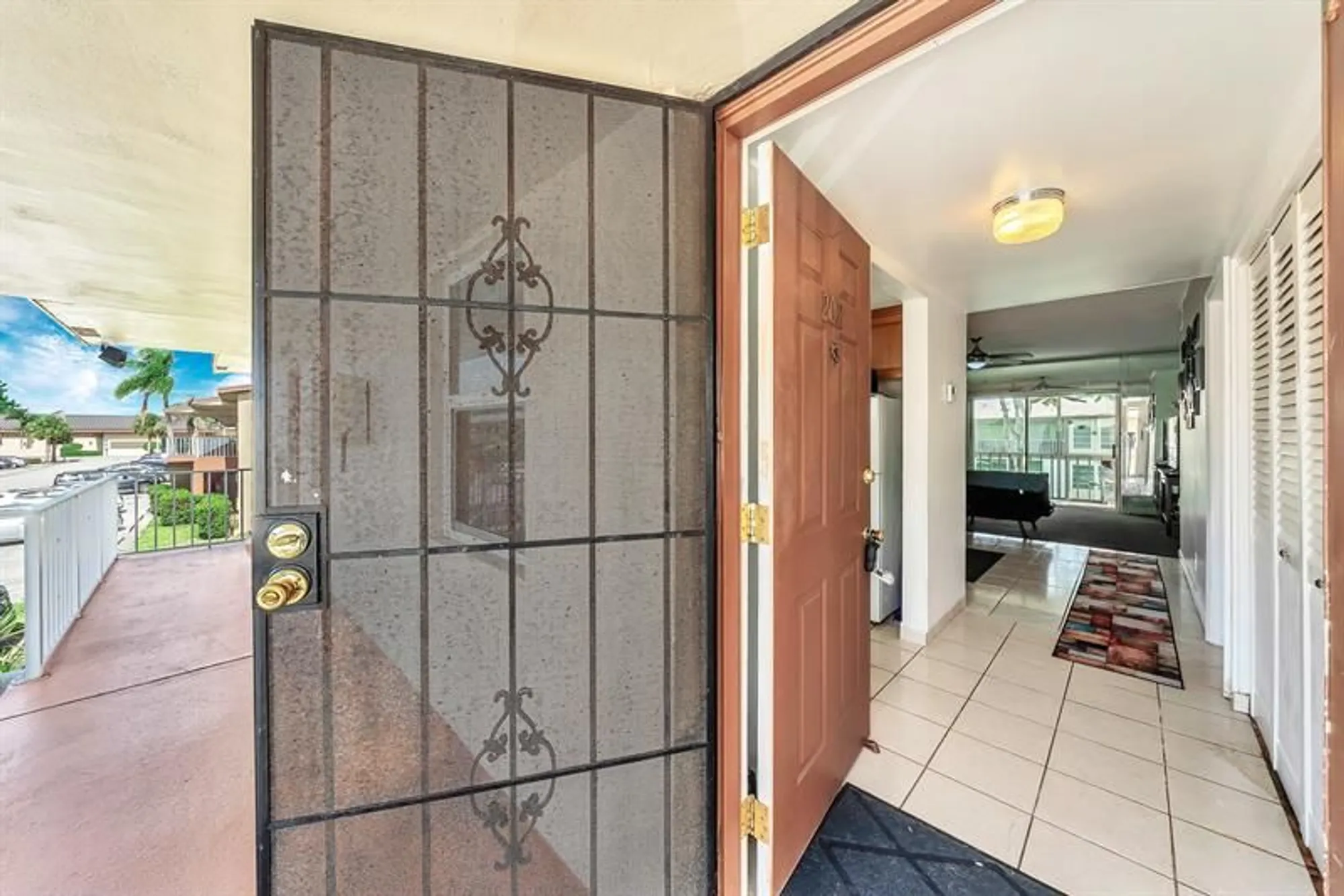 Property Slideshow image 32 of 45 | 7600 nw 5th ct apt 202, Margate, FL, 33063