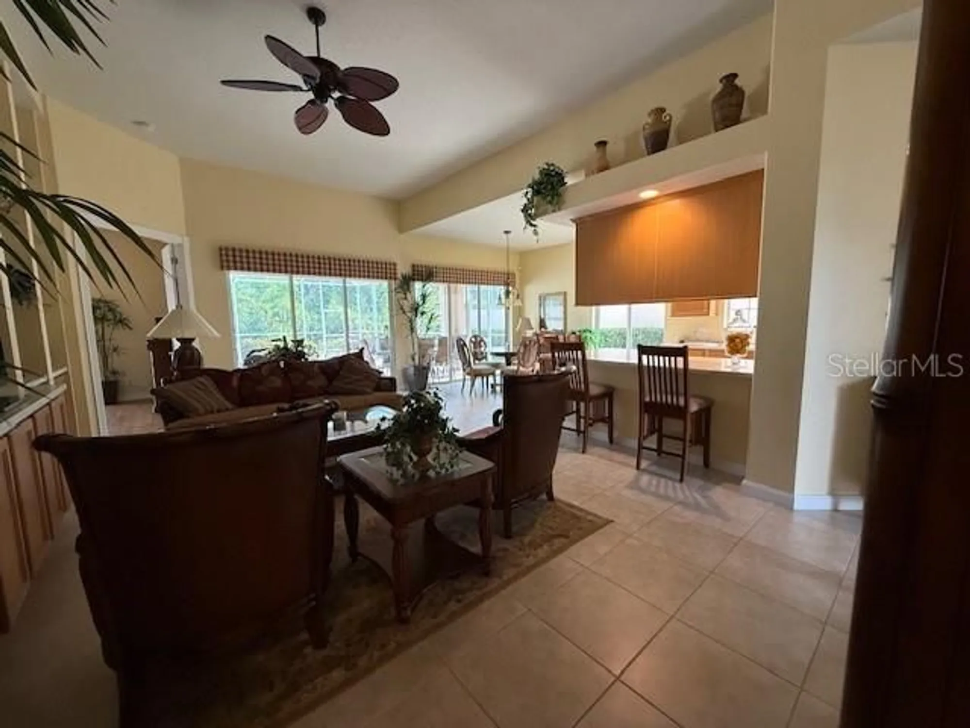 Property Slideshow image 5 of 56 | 5962 roseto pl, Sarasota, FL, 34238