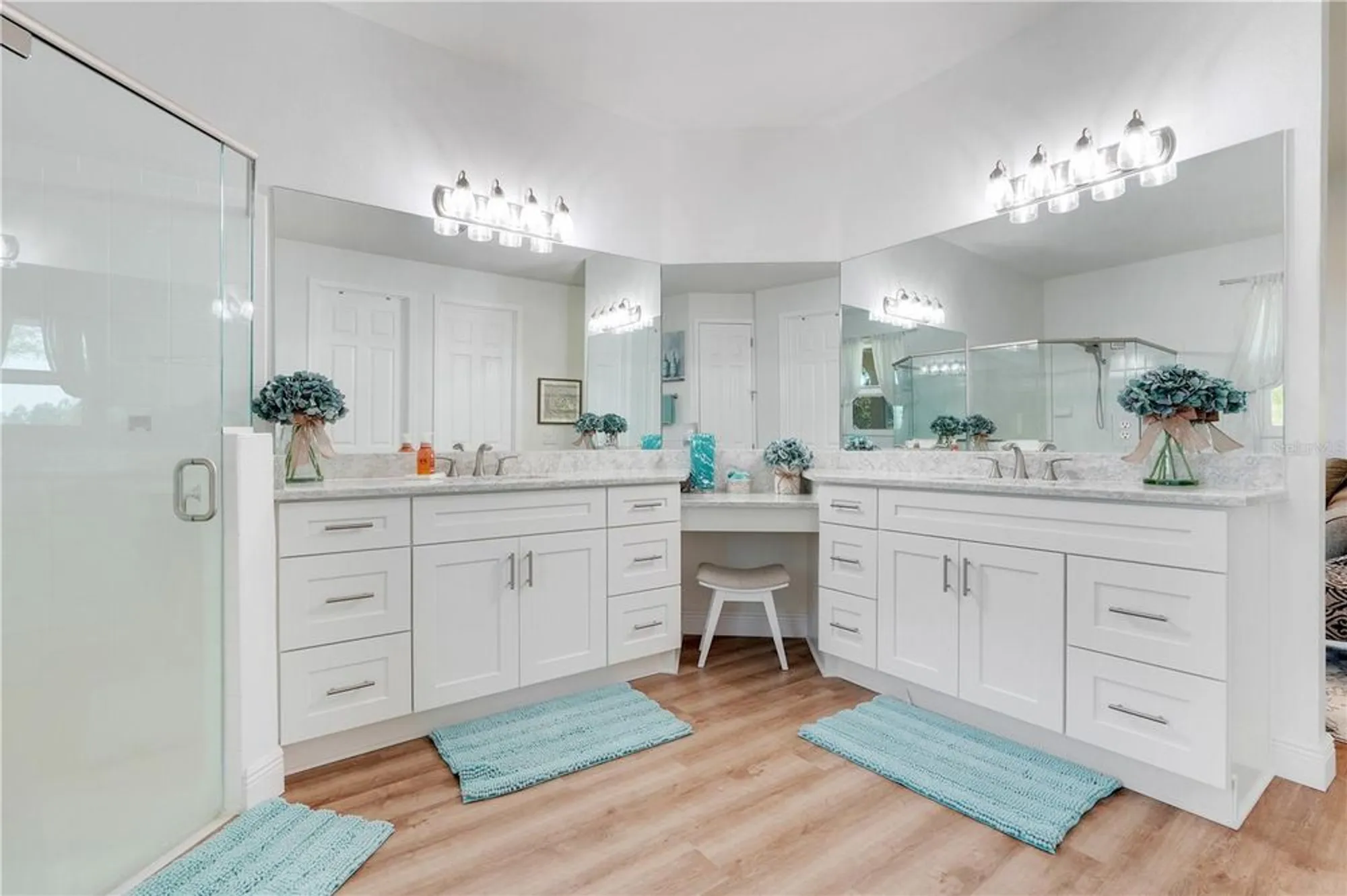 Property Slideshow image 28 of 47 | 217 lake cassidy dr, Kissimmee, FL, 34759