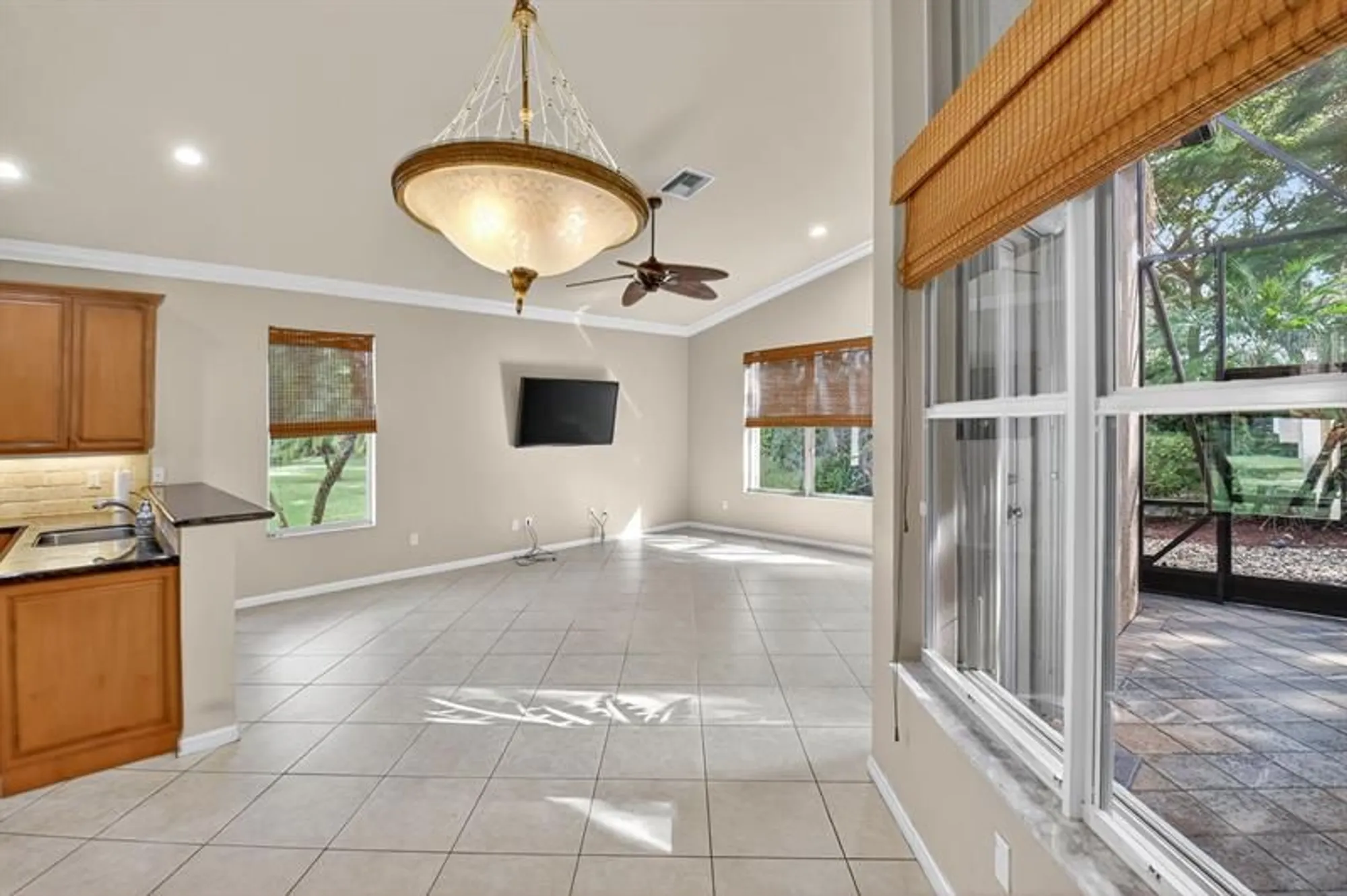 Property Slideshow image 13 of 64 | 8871 majorca bay dr, Lake Worth, FL, 33467