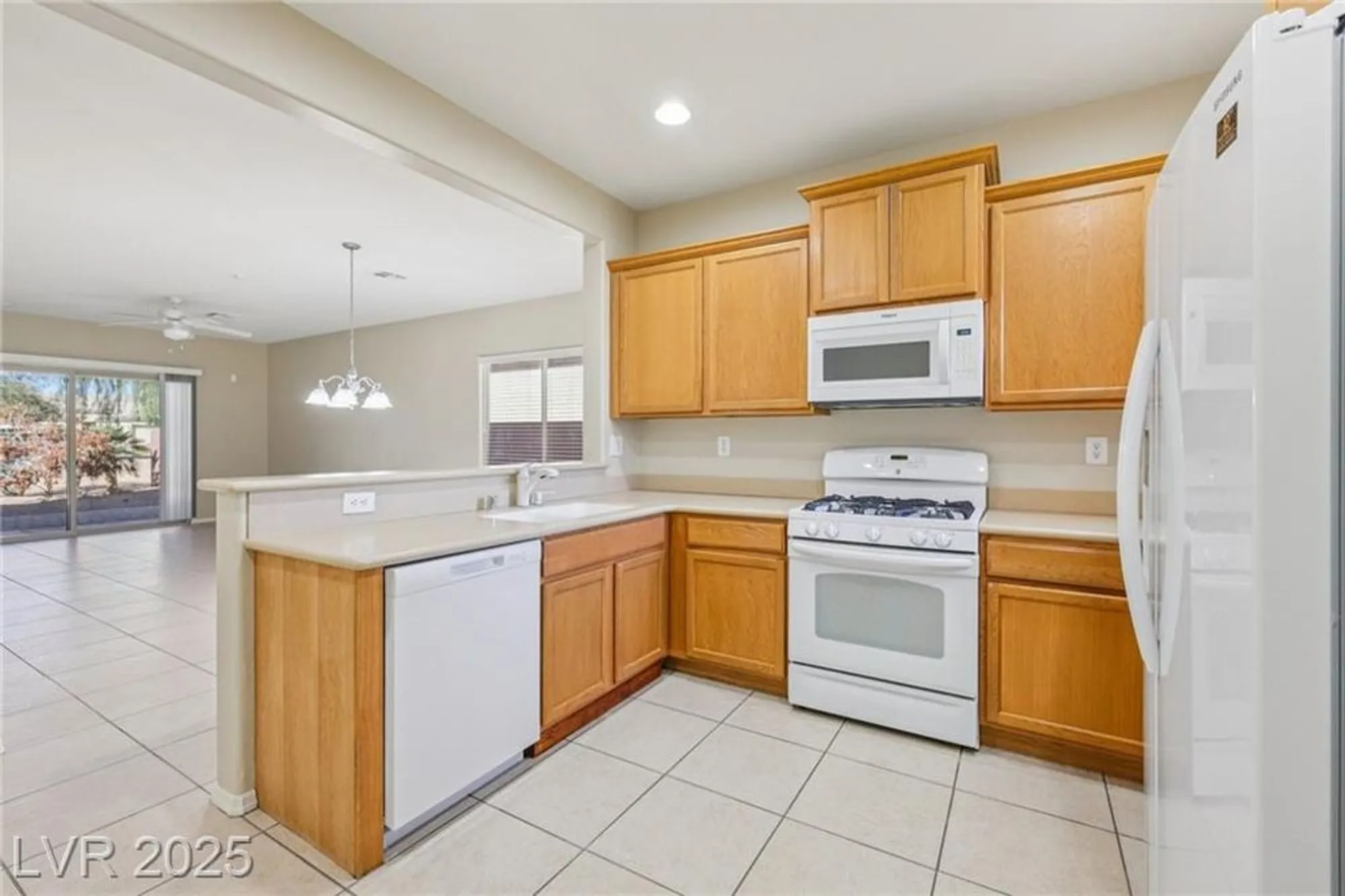 Property Slideshow image 17 of 48 | 3369 hackney horse ct, Las Vegas, NV, 89122