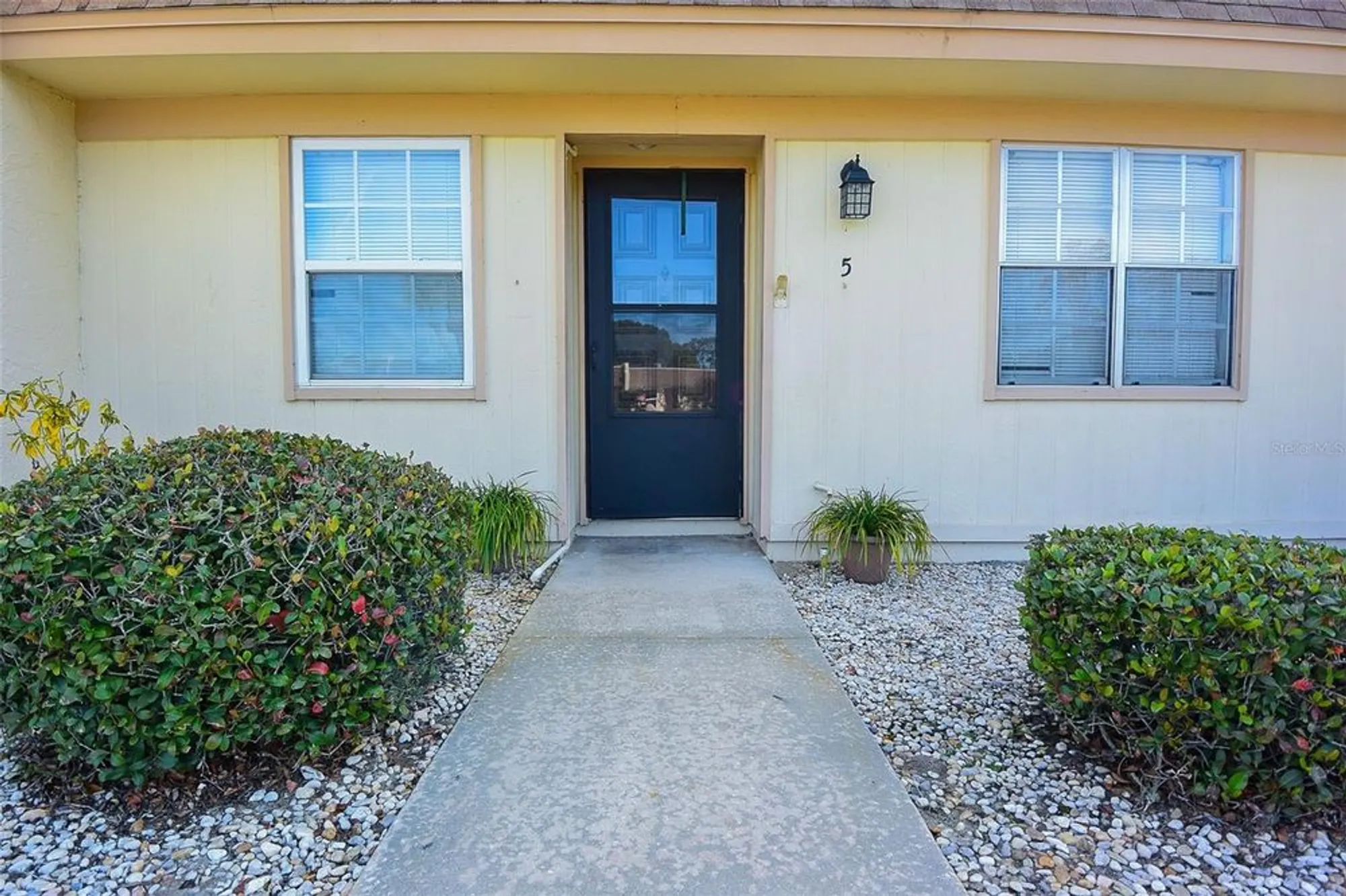Property Slideshow image 3 of 20 | 11110 carriage hill dr apt 5, Port Richey, FL, 34668