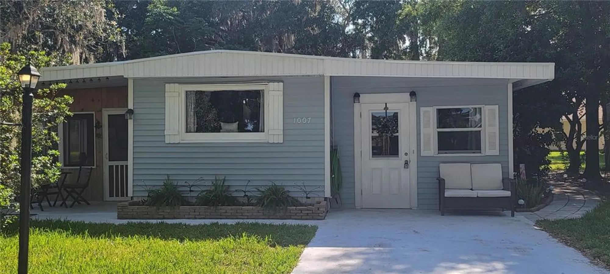 Property Slideshow image 1 of 42 | 1007 aloha way, The Villages, FL, 32159