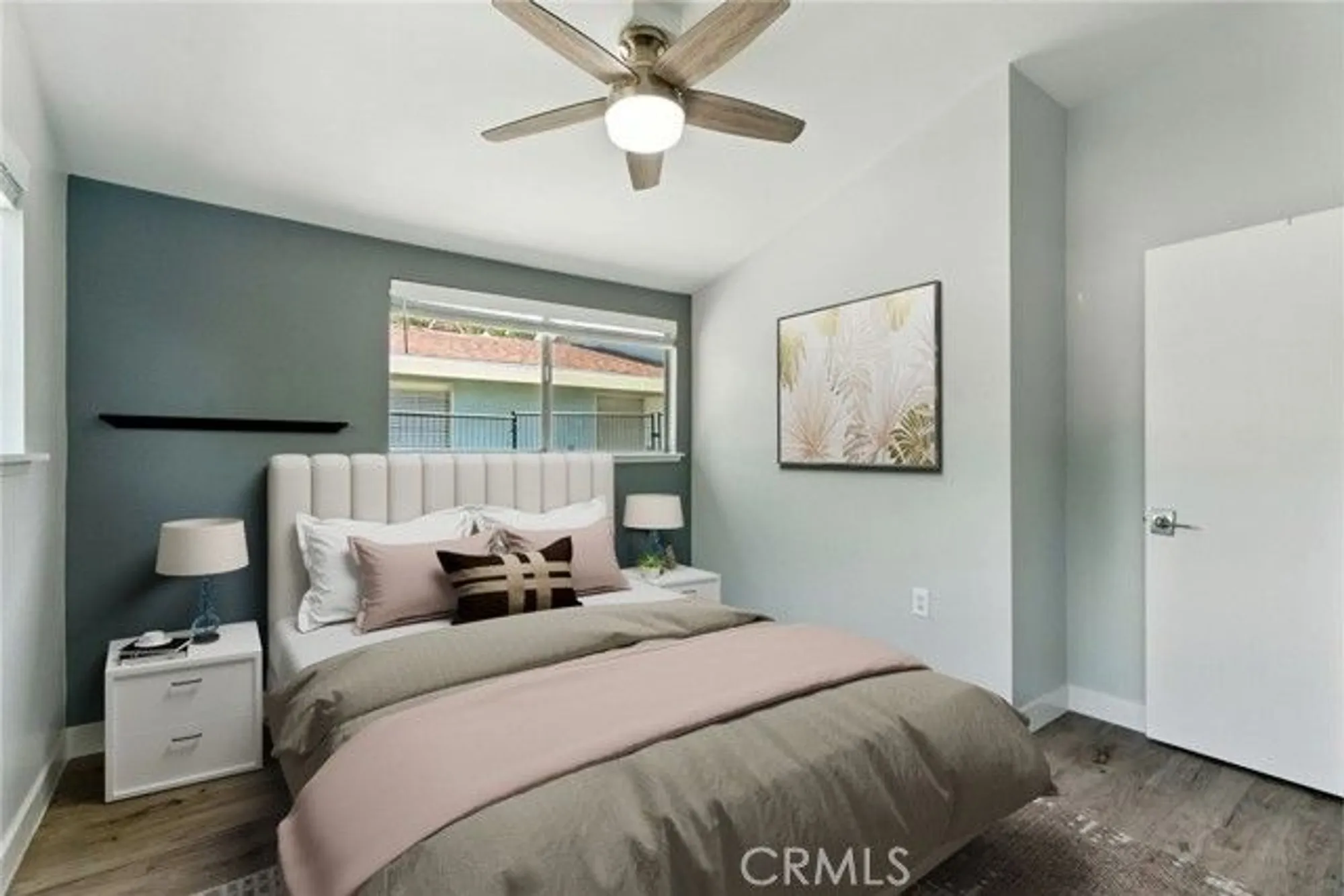 Property Slideshow image 16 of 53 | 26745 oak crossing rd d, Newhall, CA, 91321