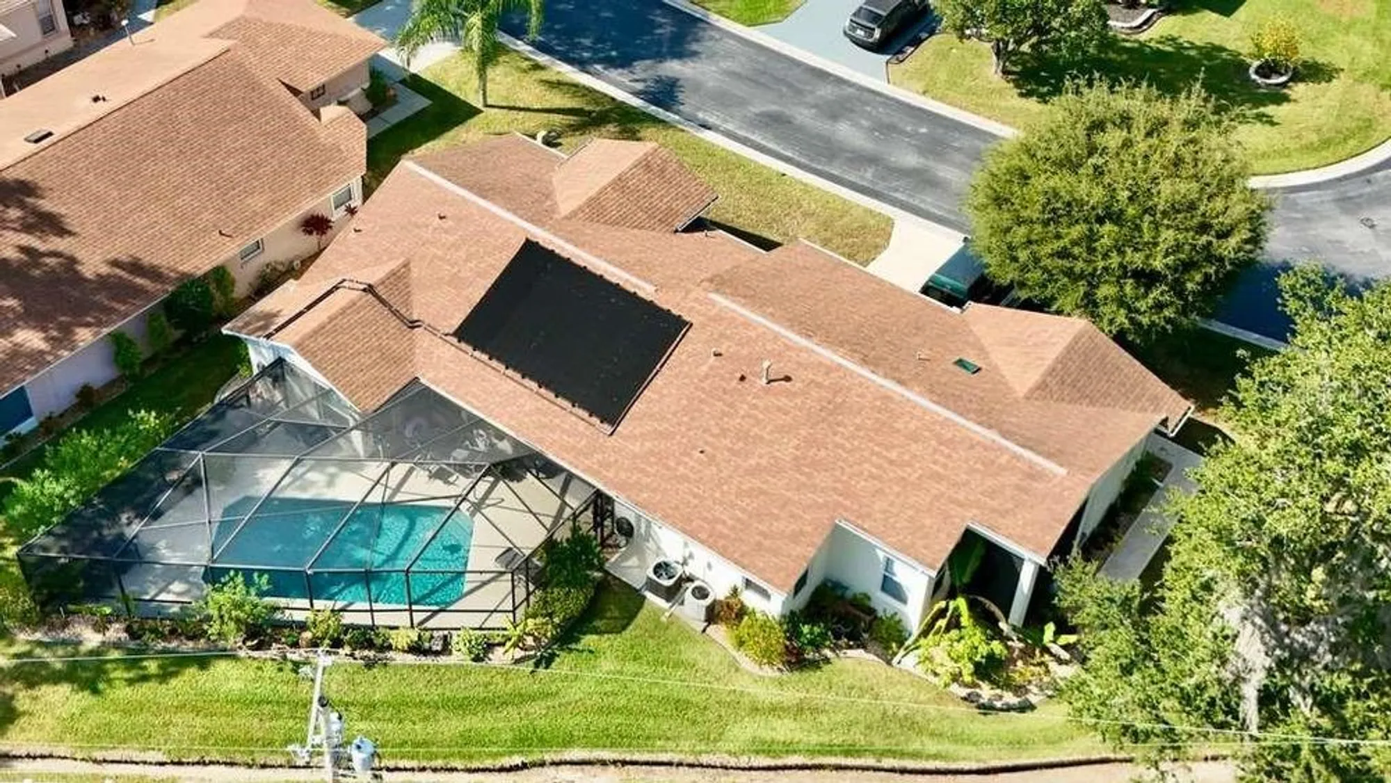 Property Slideshow image 6 of 45 | 6323 silver lakes dr, Lakeland, FL, 33810