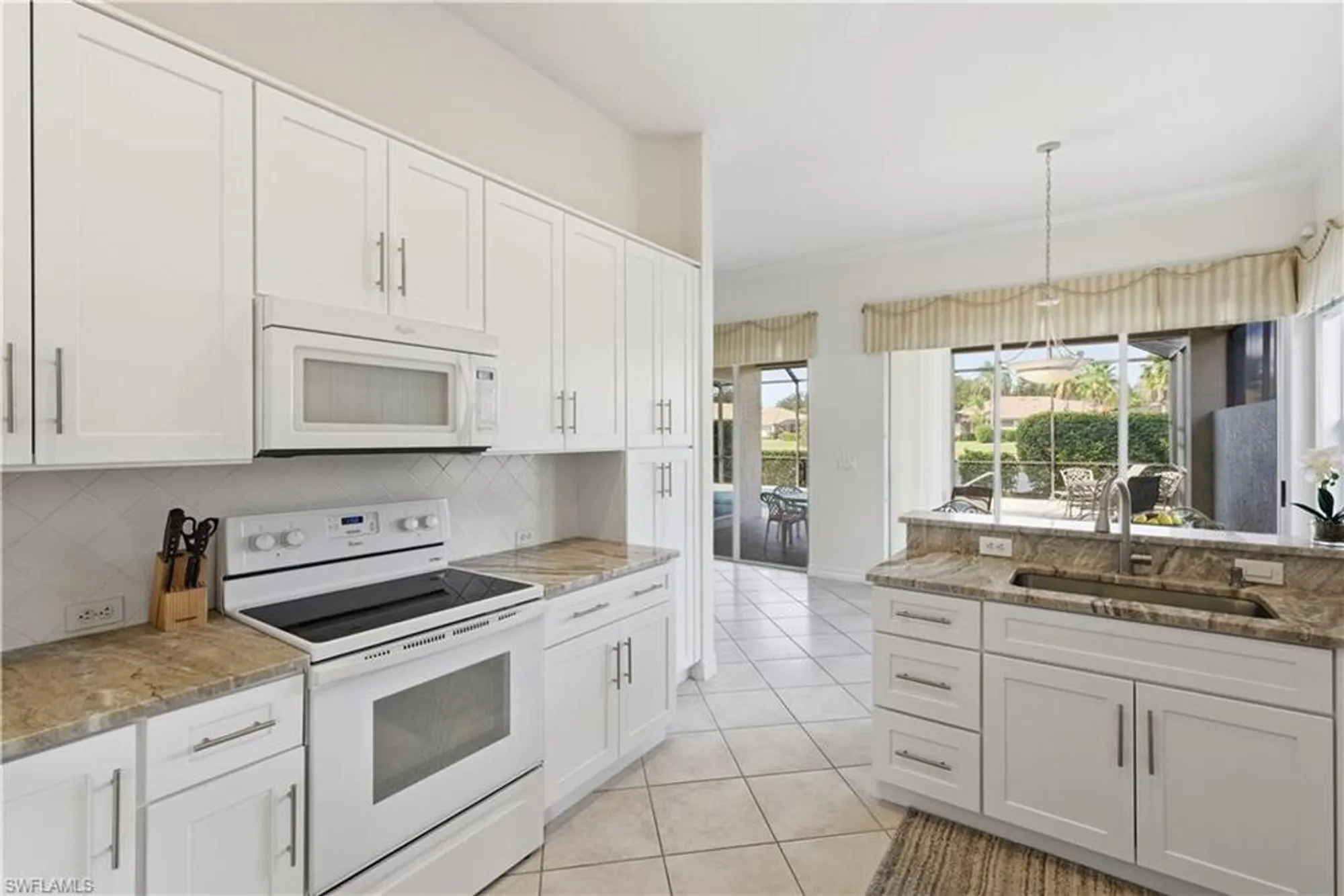 Property Slideshow image 10 of 46 | 24784 hollybrier ln, Bonita Springs, FL, 34134