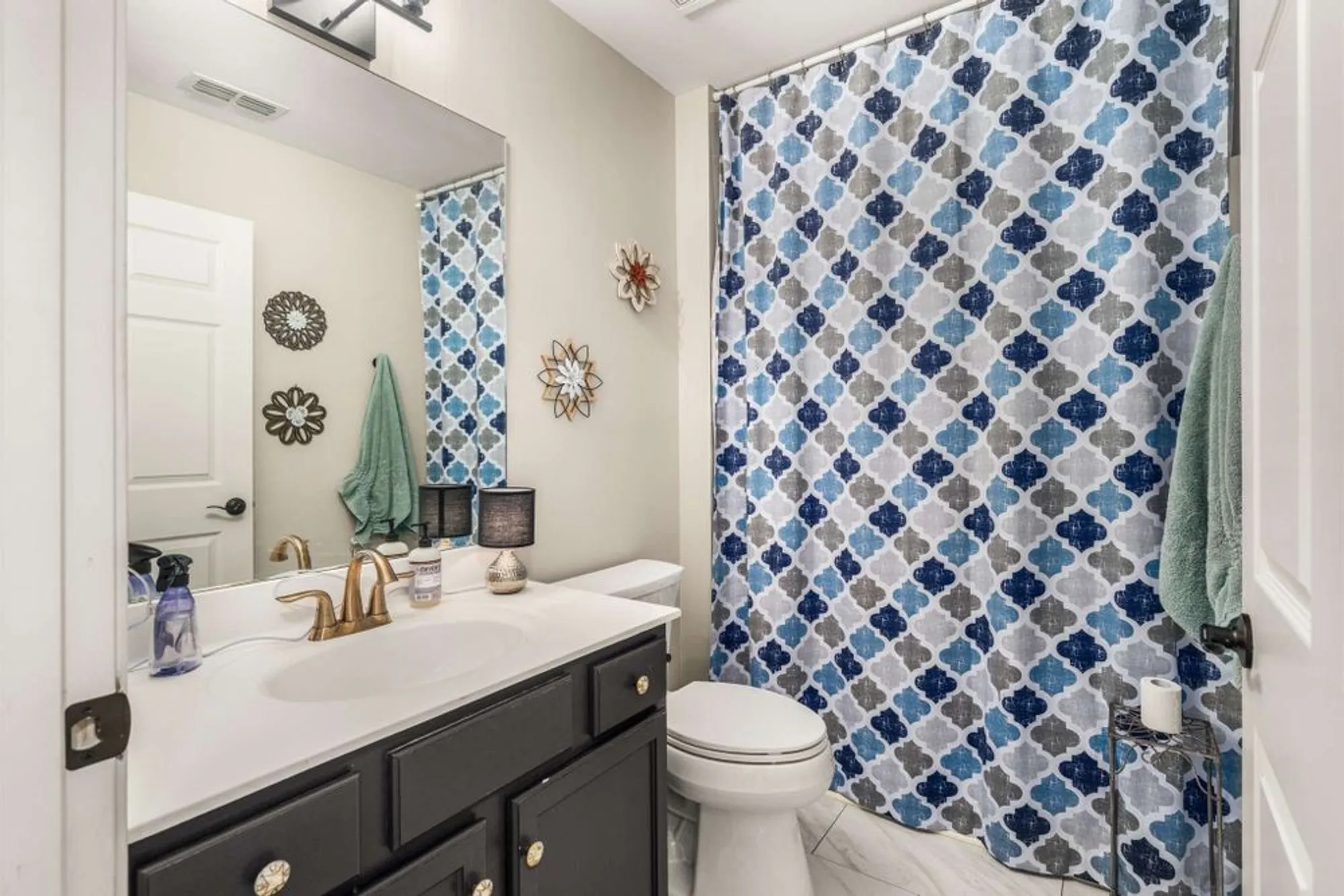 Property Slideshow image 25 of 32 | 443 forest glen cir, Murfreesboro, TN, 37128