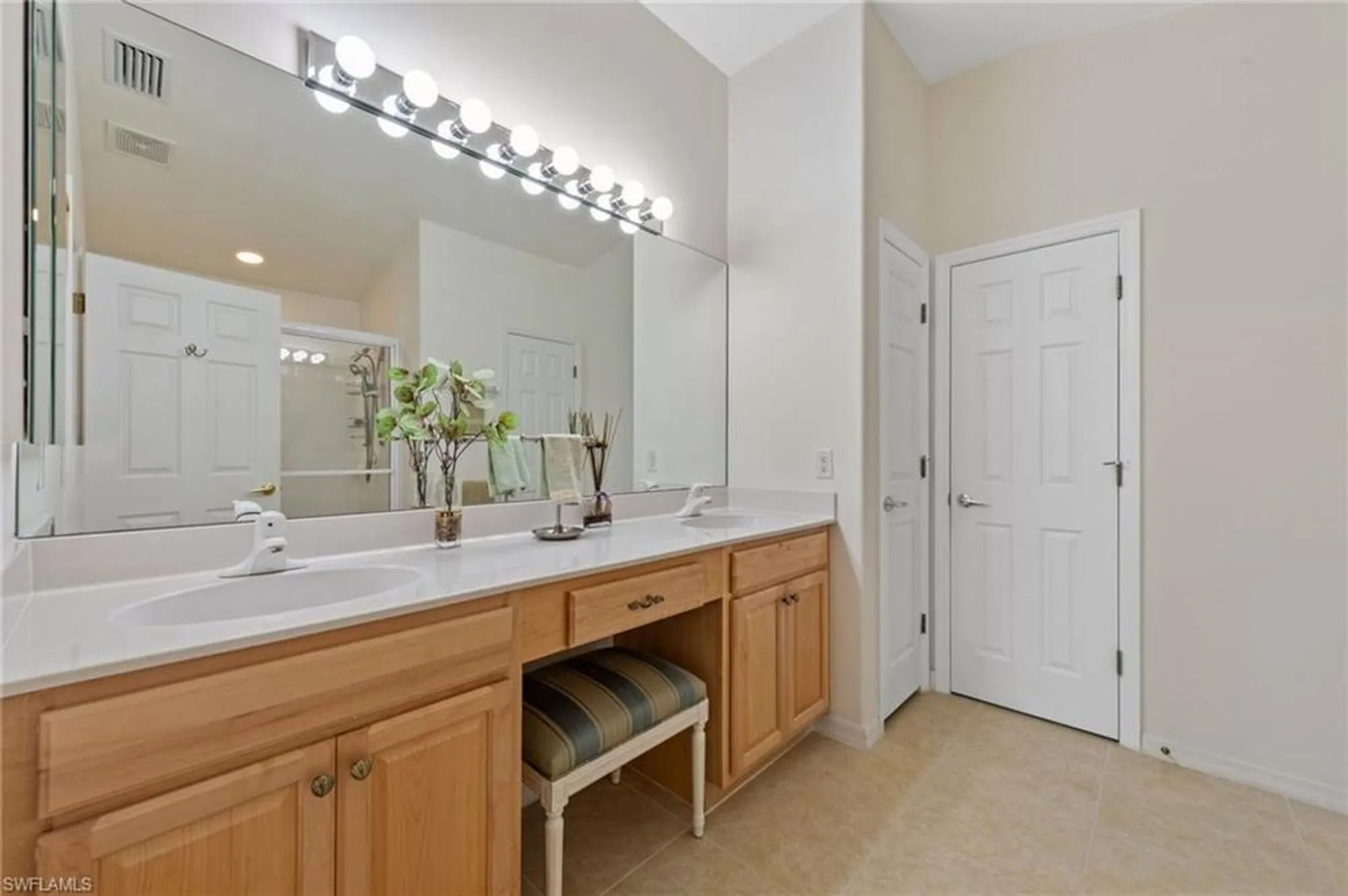 Property Slideshow image 26 of 50 | 9933 horse creek rd, Fort Myers, FL, 33913