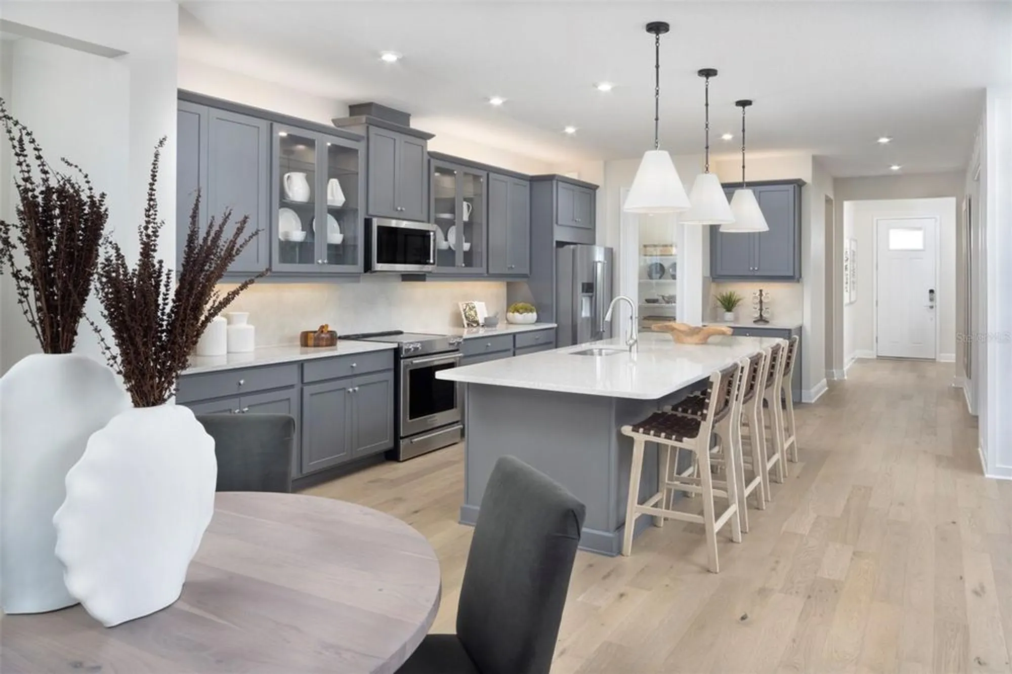 Property Slideshow image 8 of 12 | 18247 chromata dr, Venice, FL, 34293