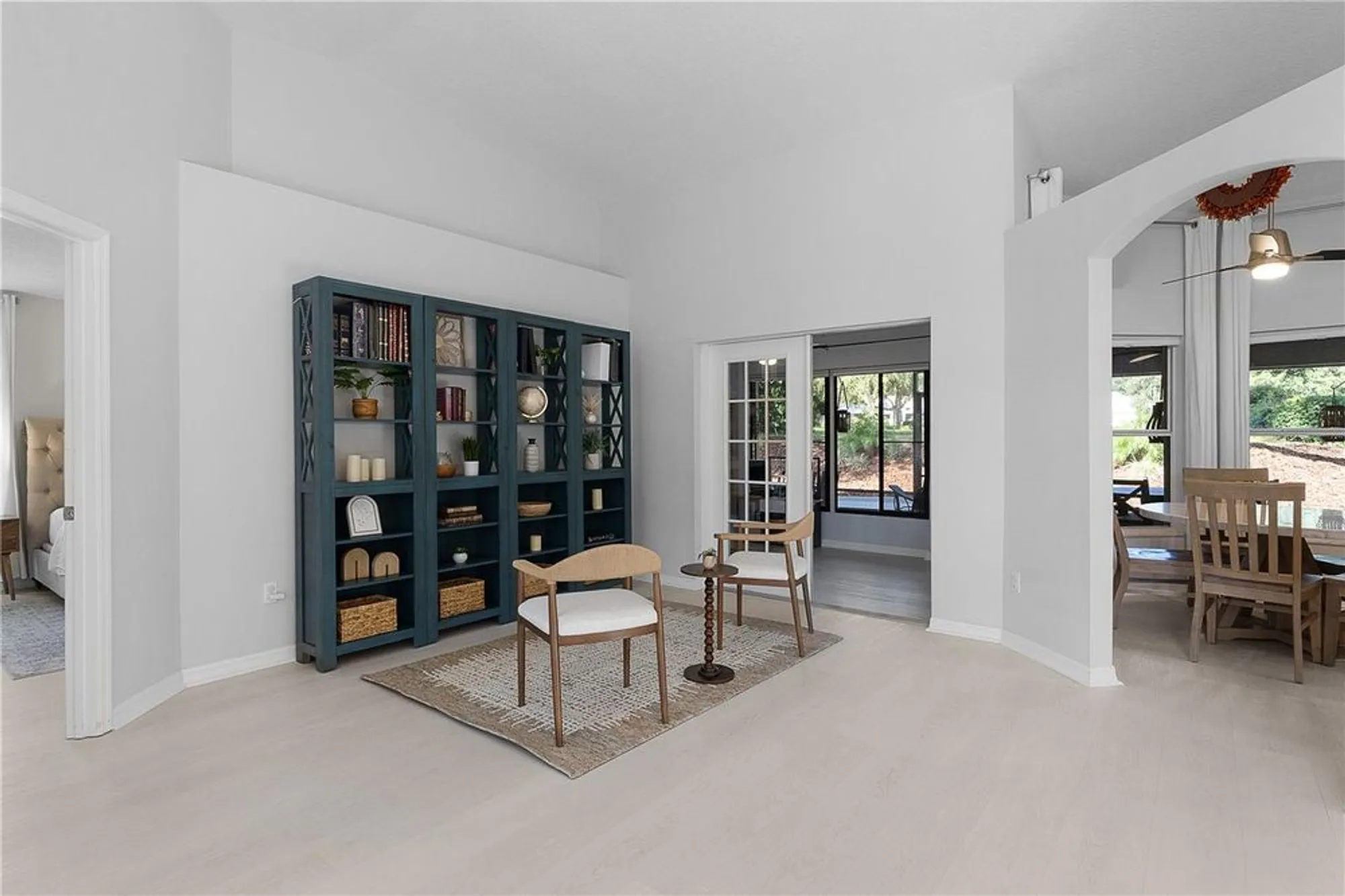 Property Slideshow image 28 of 86 | 5252 grove mnr, Lady Lake, FL, 32159